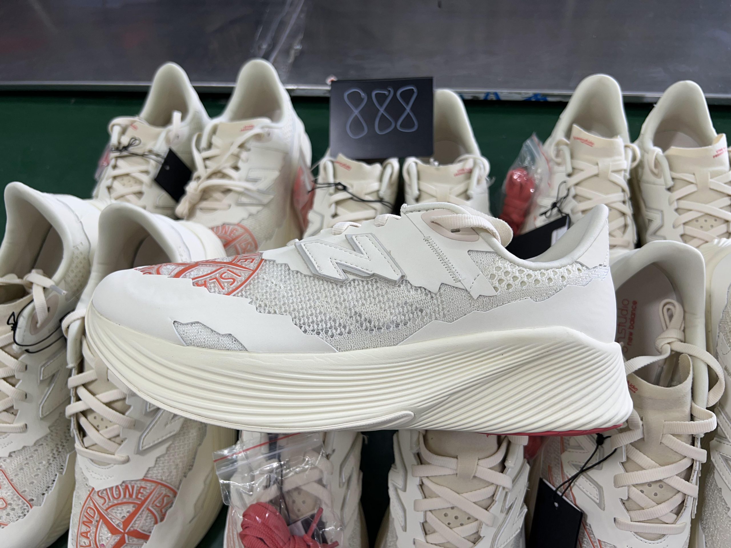 New Balance FuelCell RC Elite V2 SI Stone Island TDS