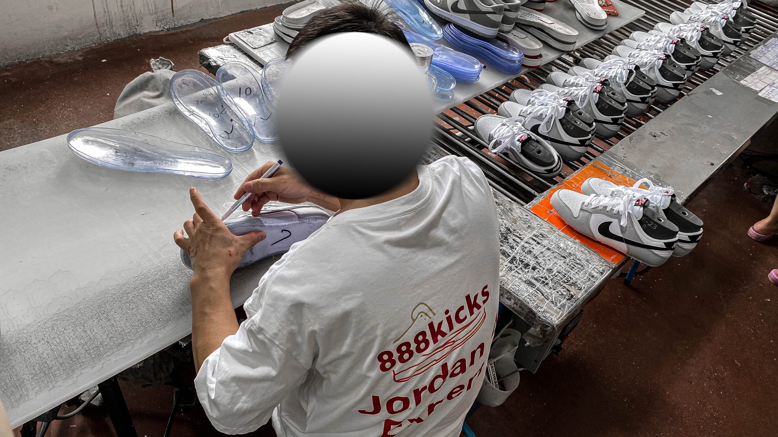 Nike Dunk Low SE Jackpot