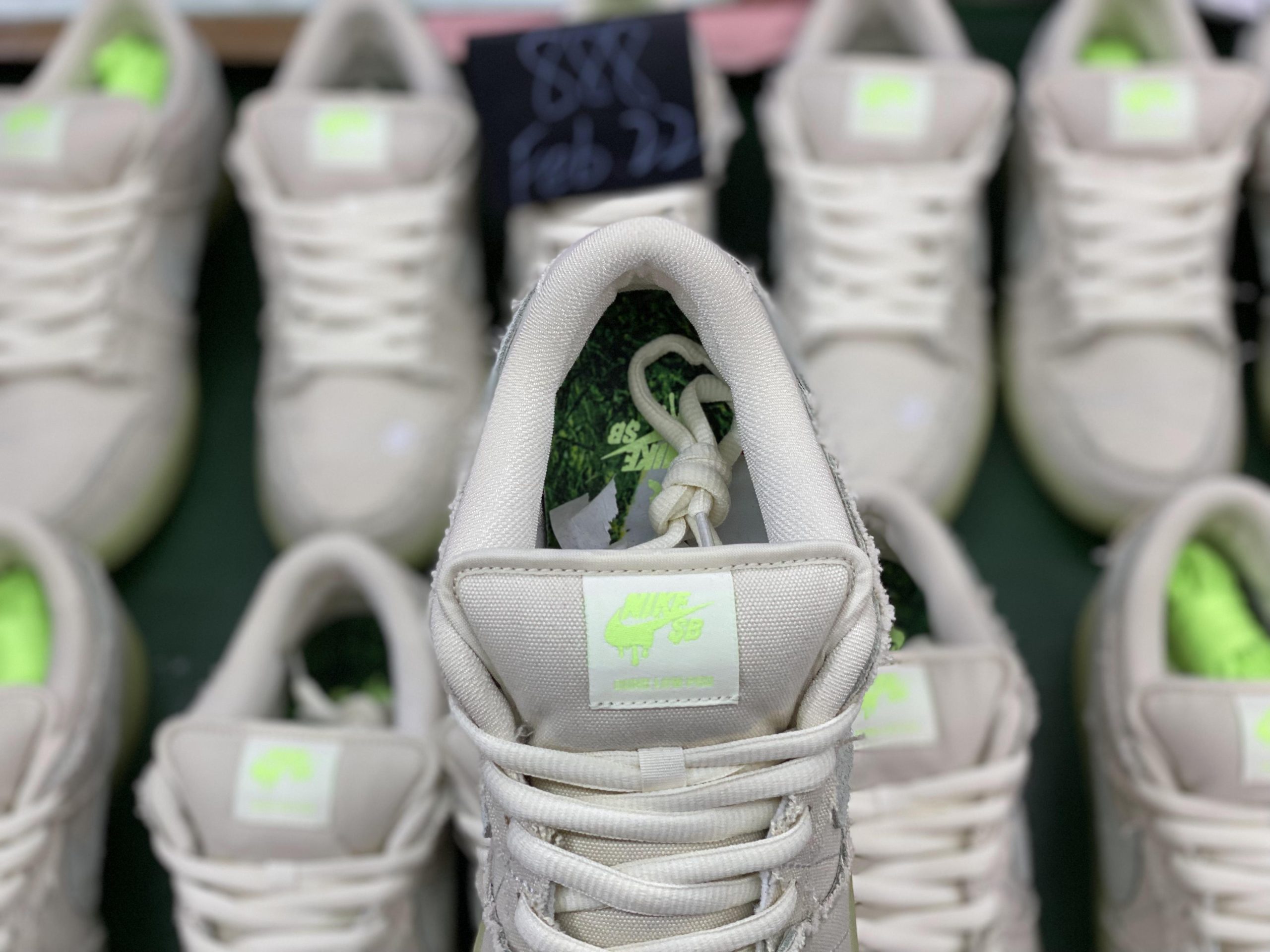 Nike SB Dunk Low Mummy