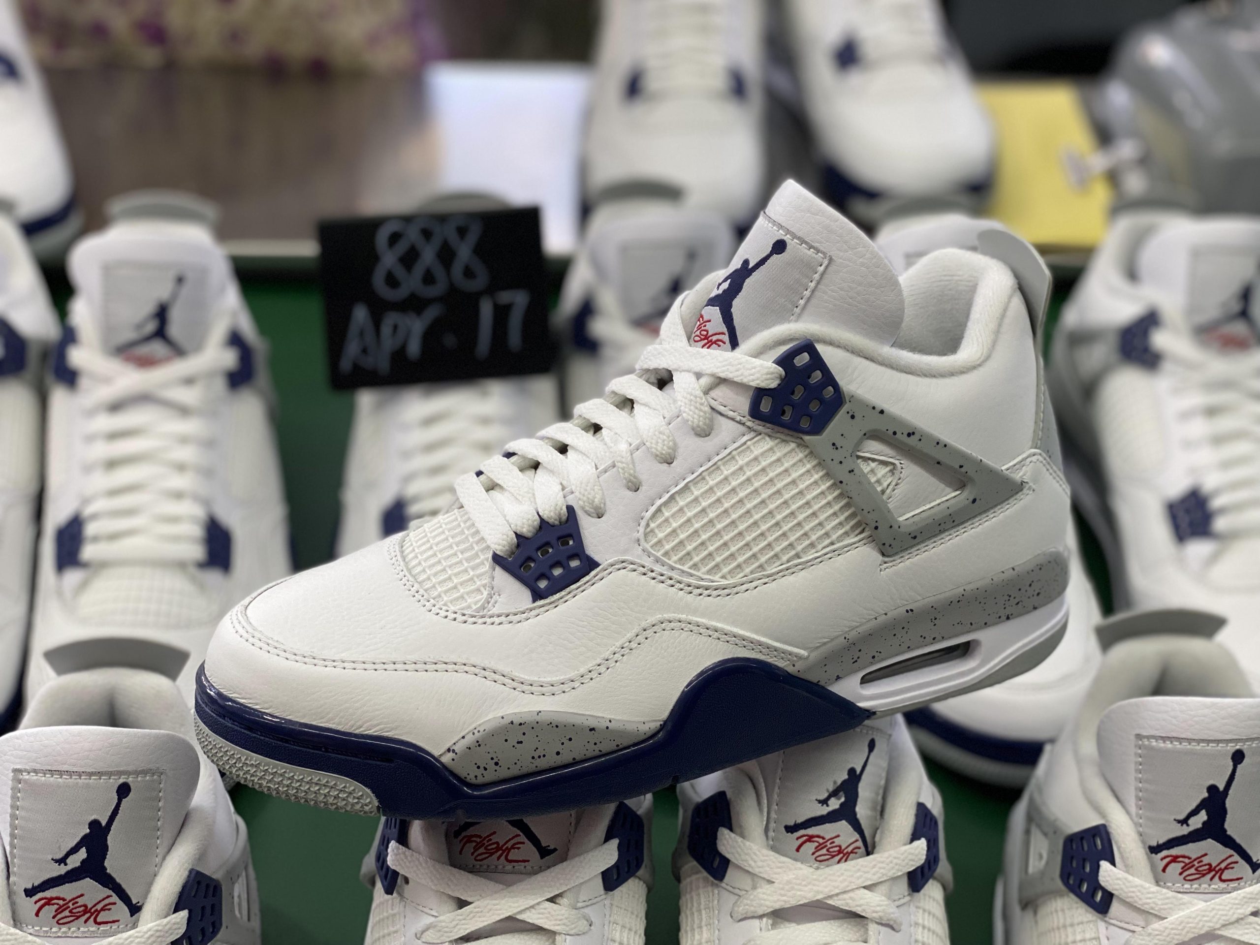 Jordan 4 Retro White Midnight Navy