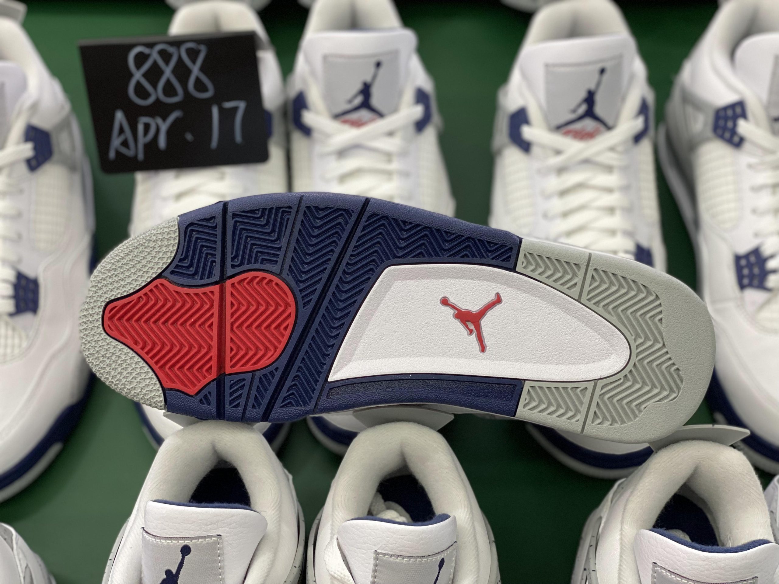 Jordan 4 Retro White Midnight Navy