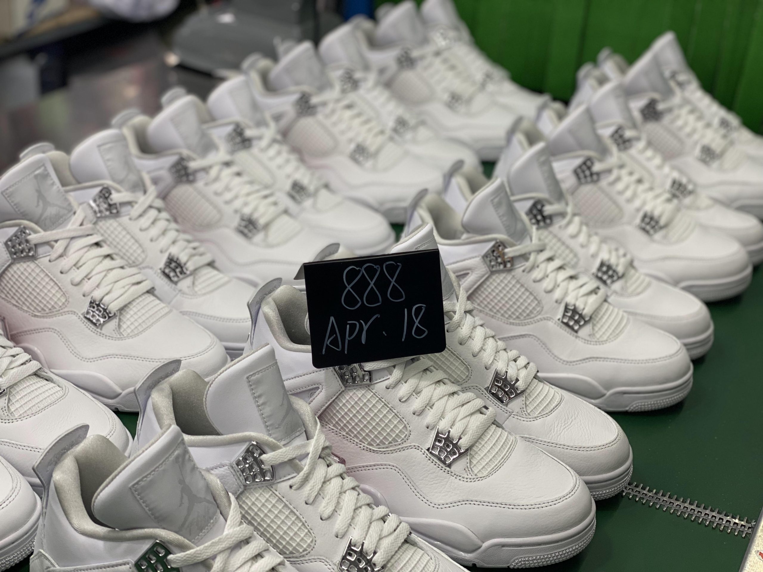 Jordan 4 Retro Pure Money 2017