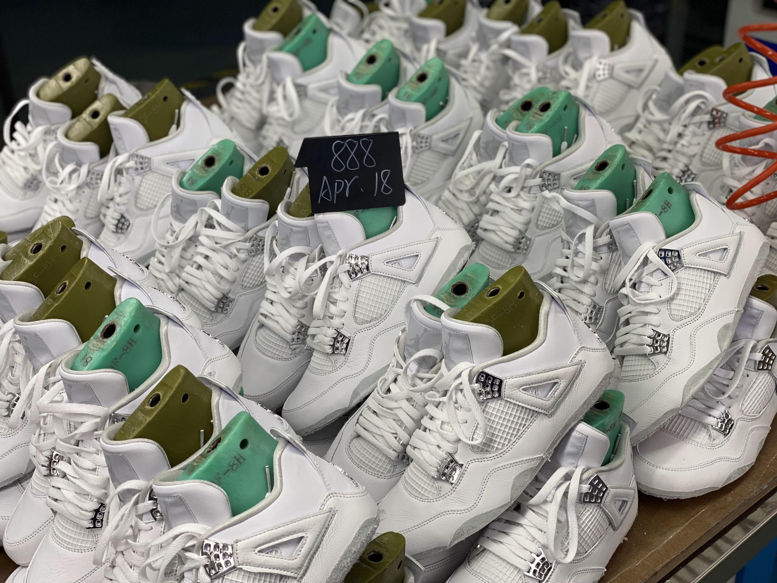 Jordan 4 Retro Pure Money 2017