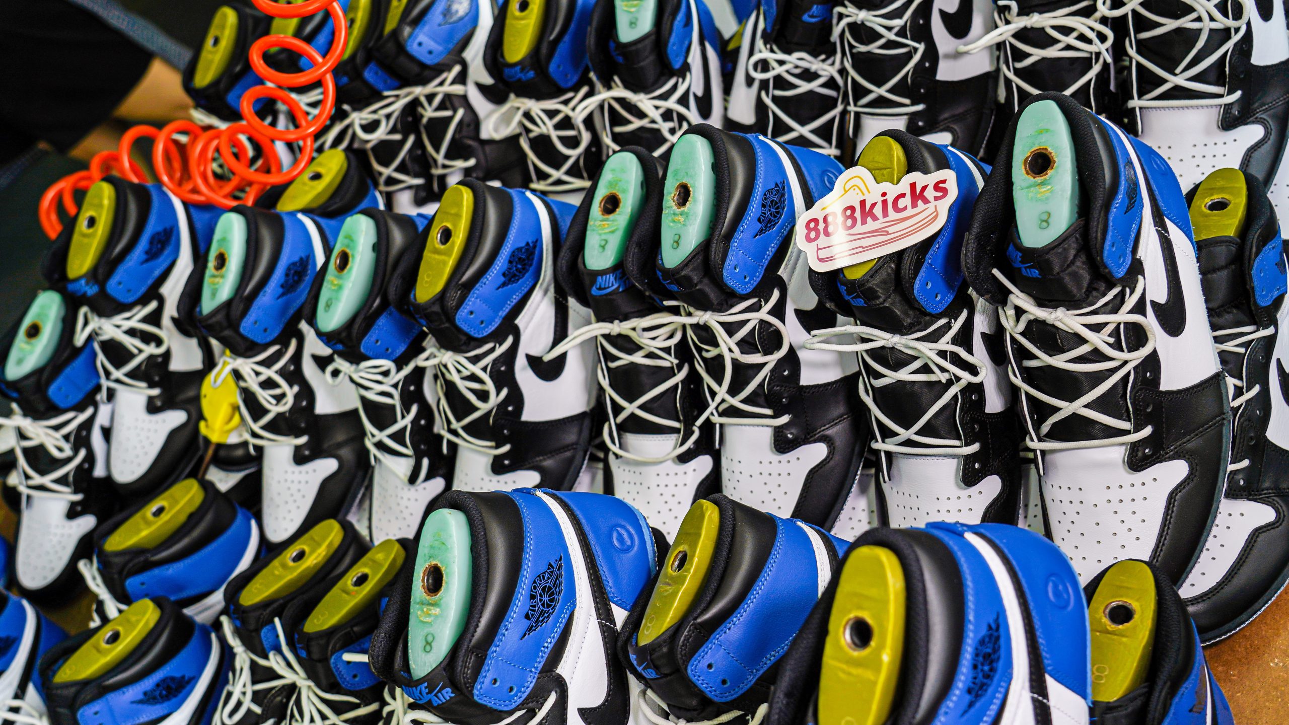 Jordan 1 Retro High Fragment