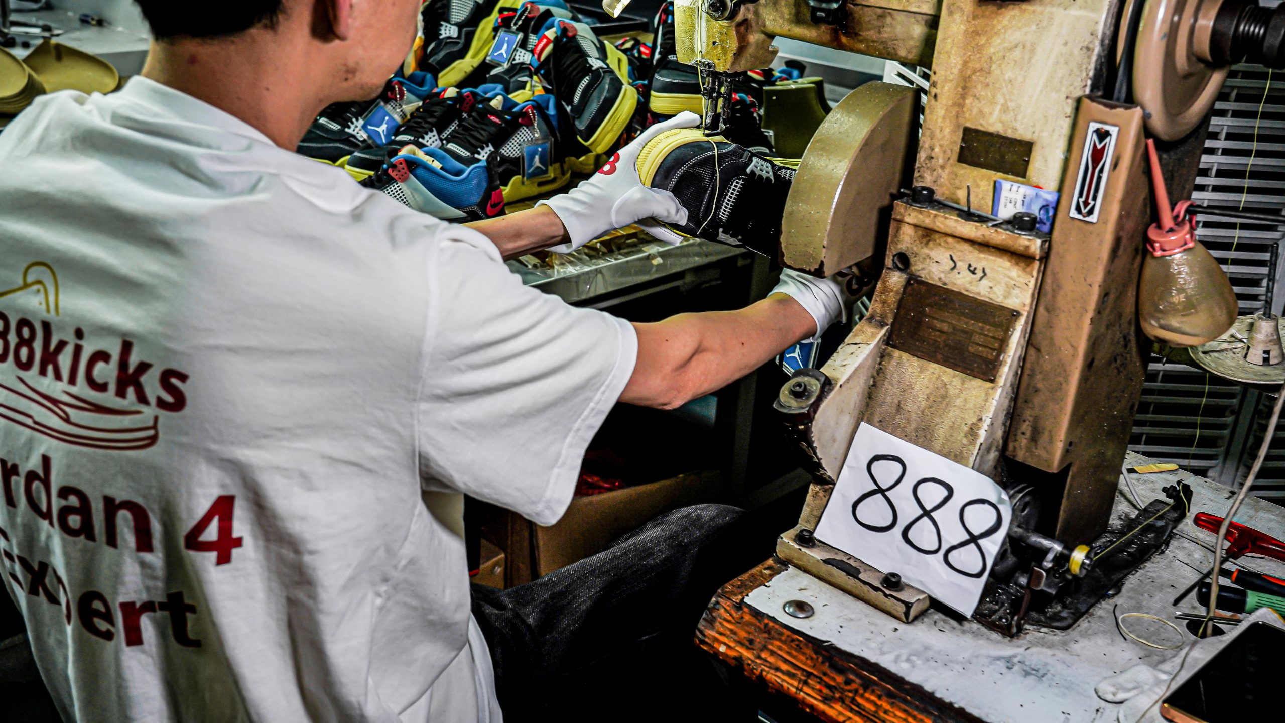 Jordan 4 Retro Union Off Noir