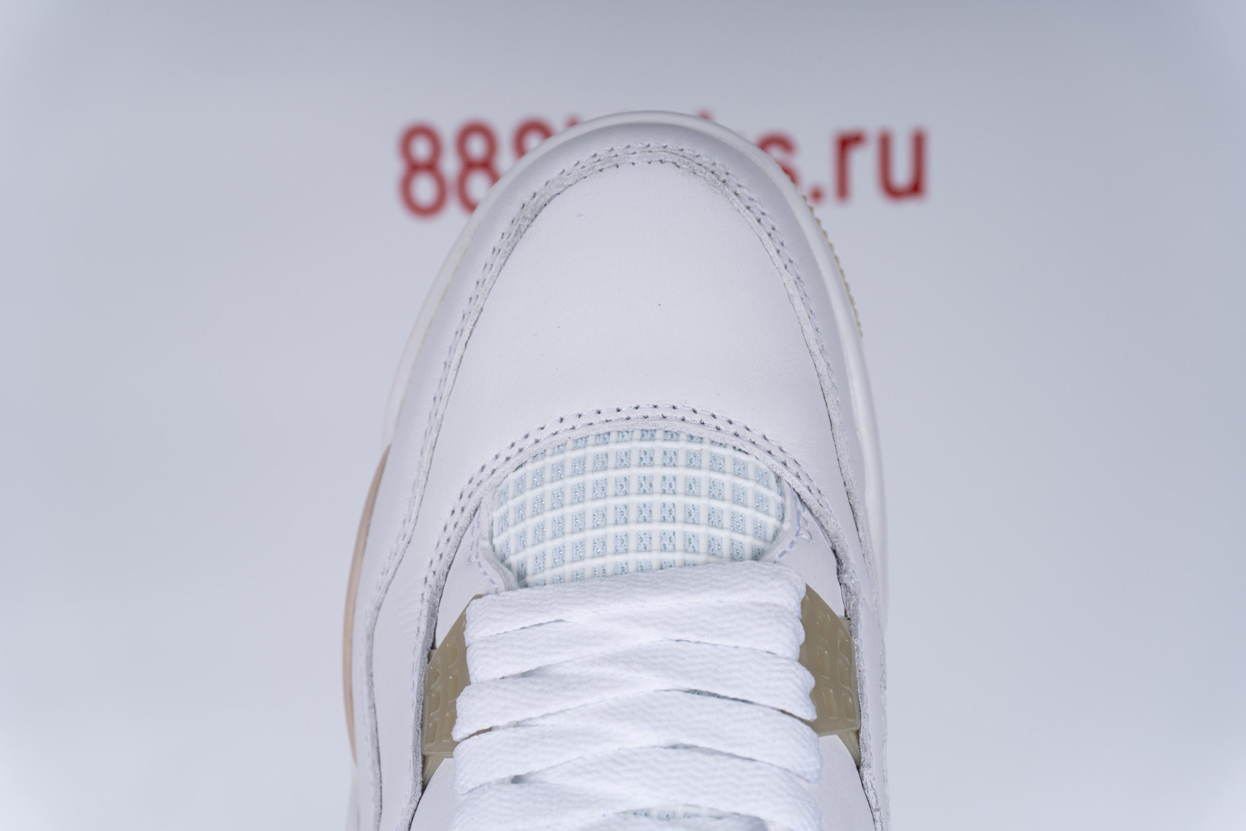 Air Jordan 4 Retro ‘Sand’