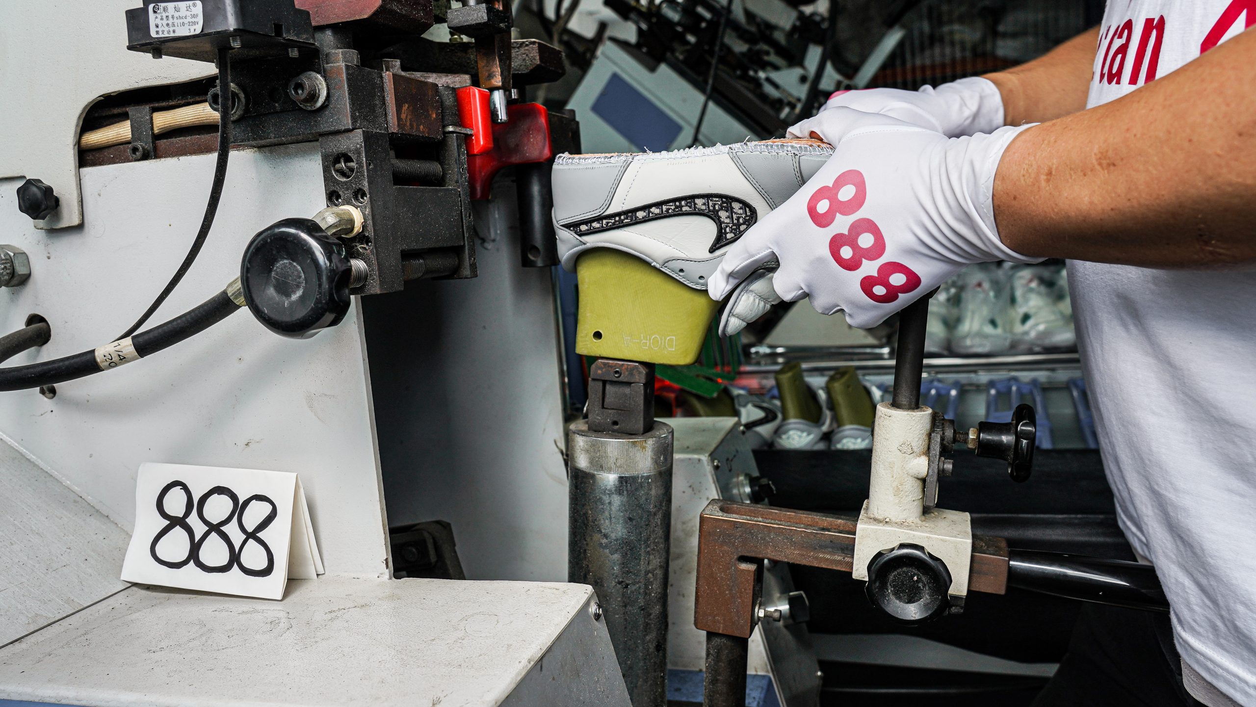 jordan 1 retro low D*or