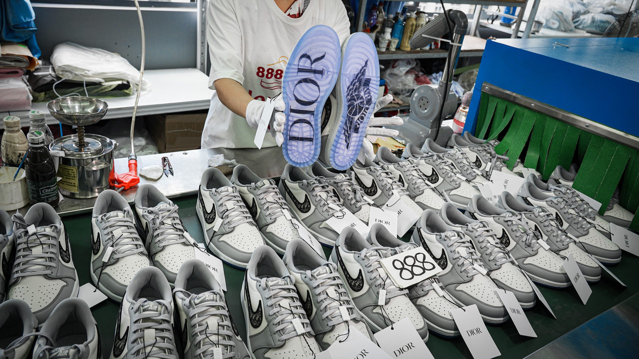 jordan 1 retro low D*or