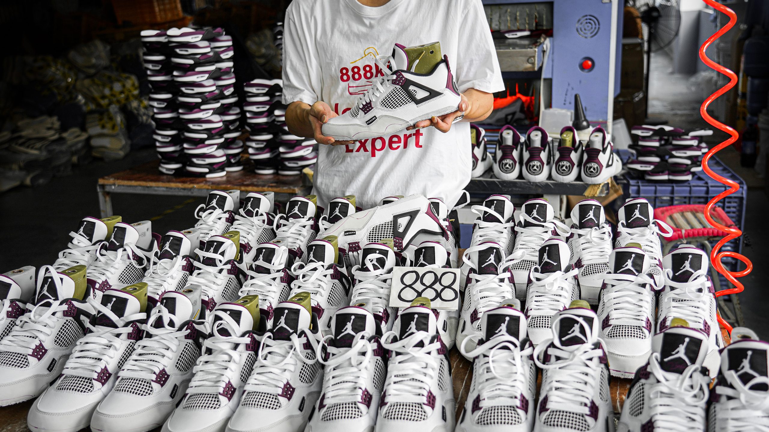 Jordan 4 Retro PSG Paris Saint-Germain