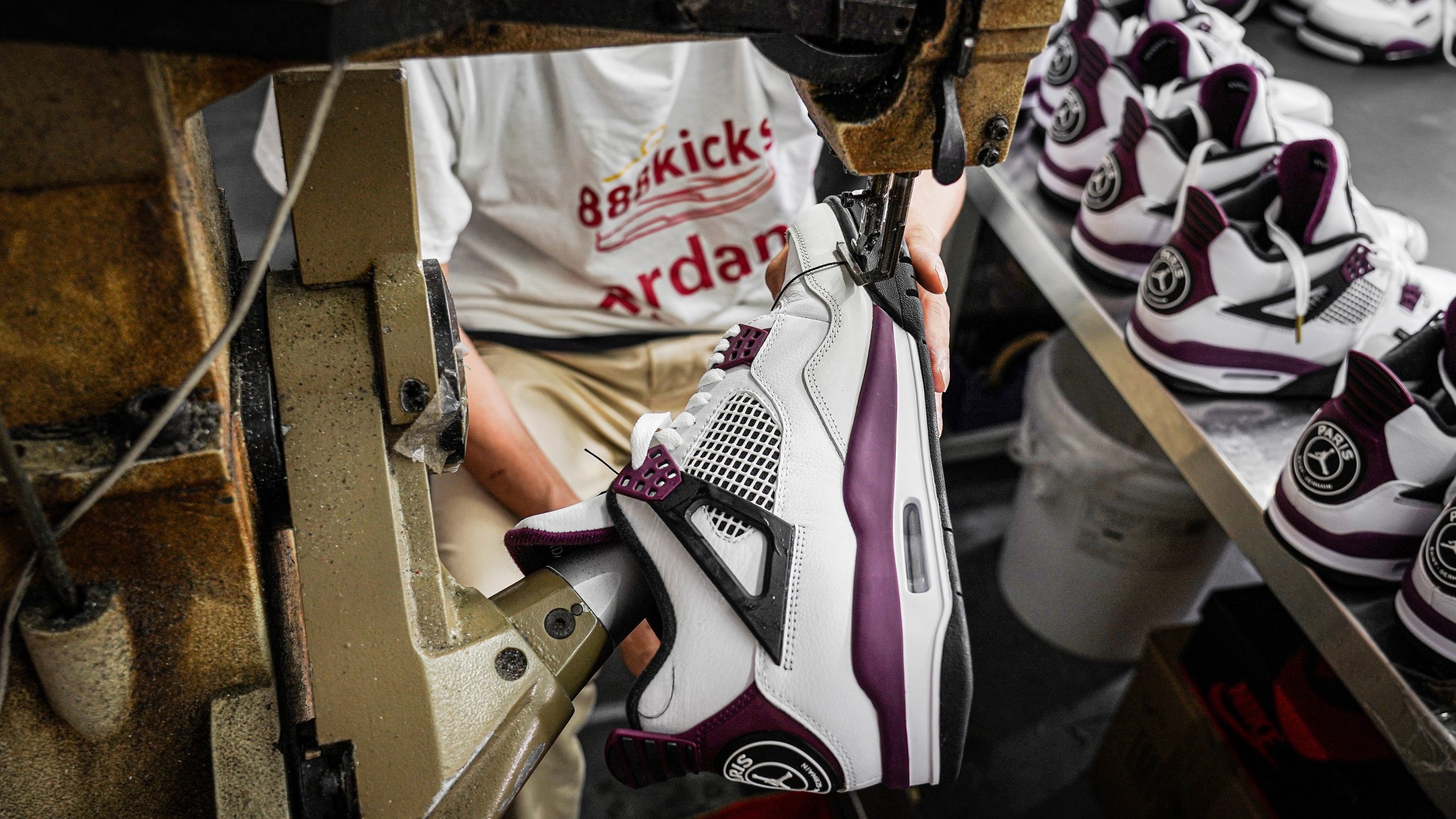 Jordan 4 Retro PSG Paris Saint-Germain