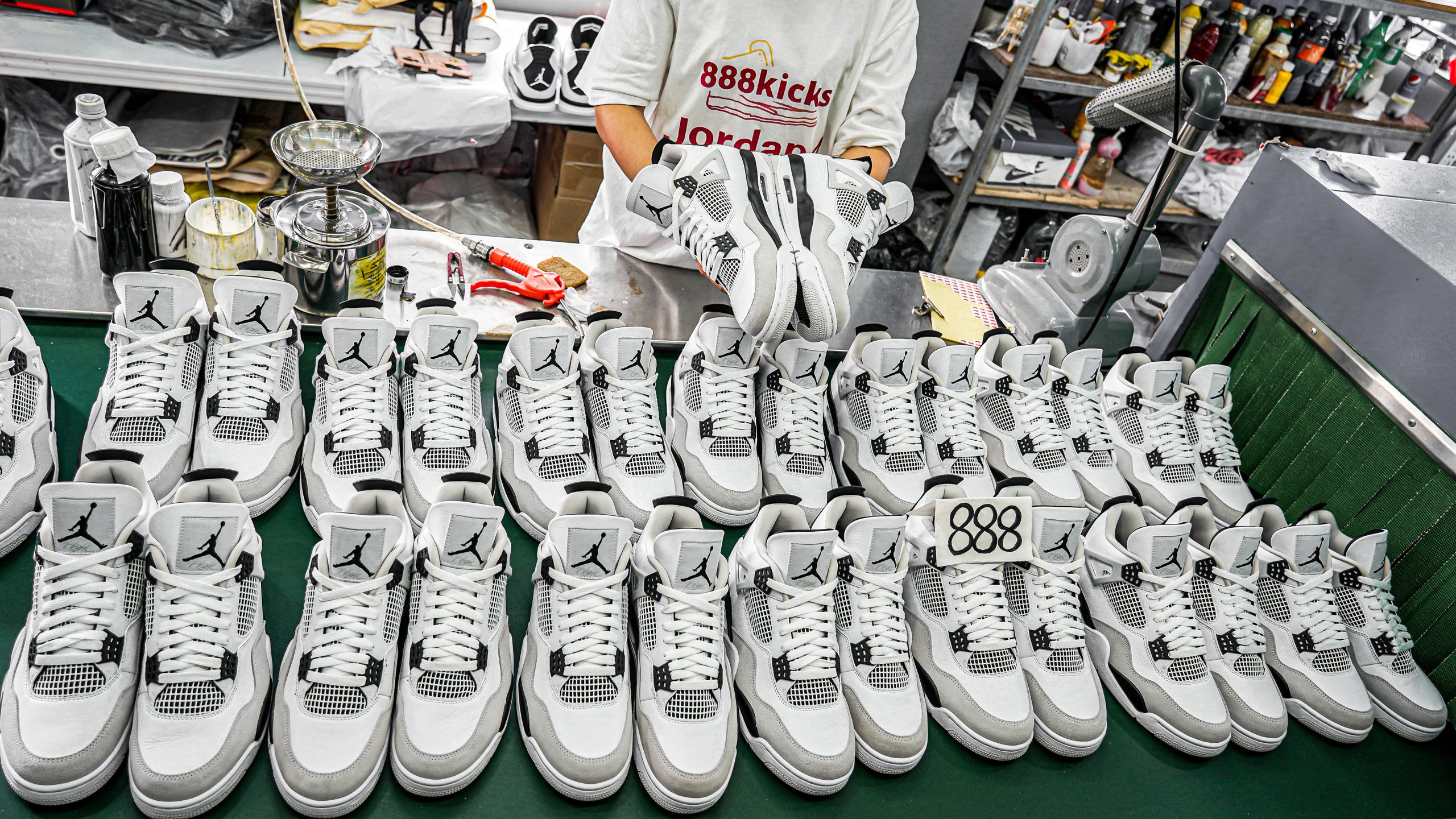 Jordan 4 Retro Military Black