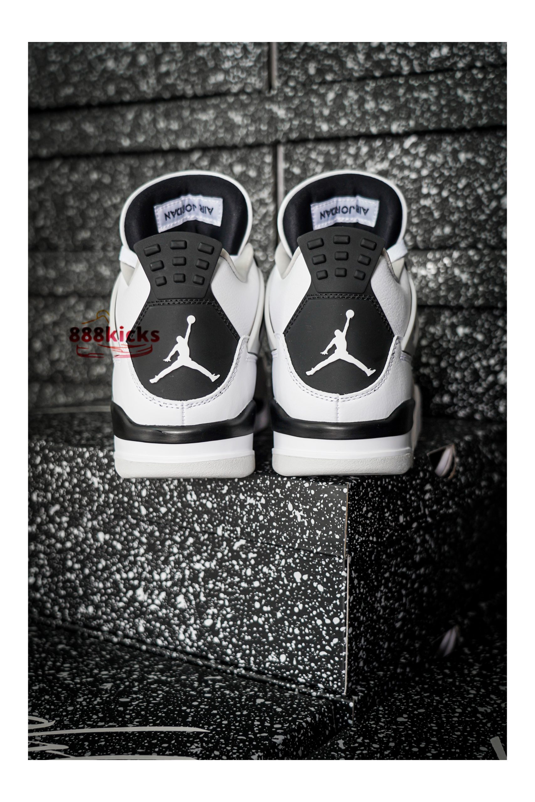 Jordan 4 Retro Military Black