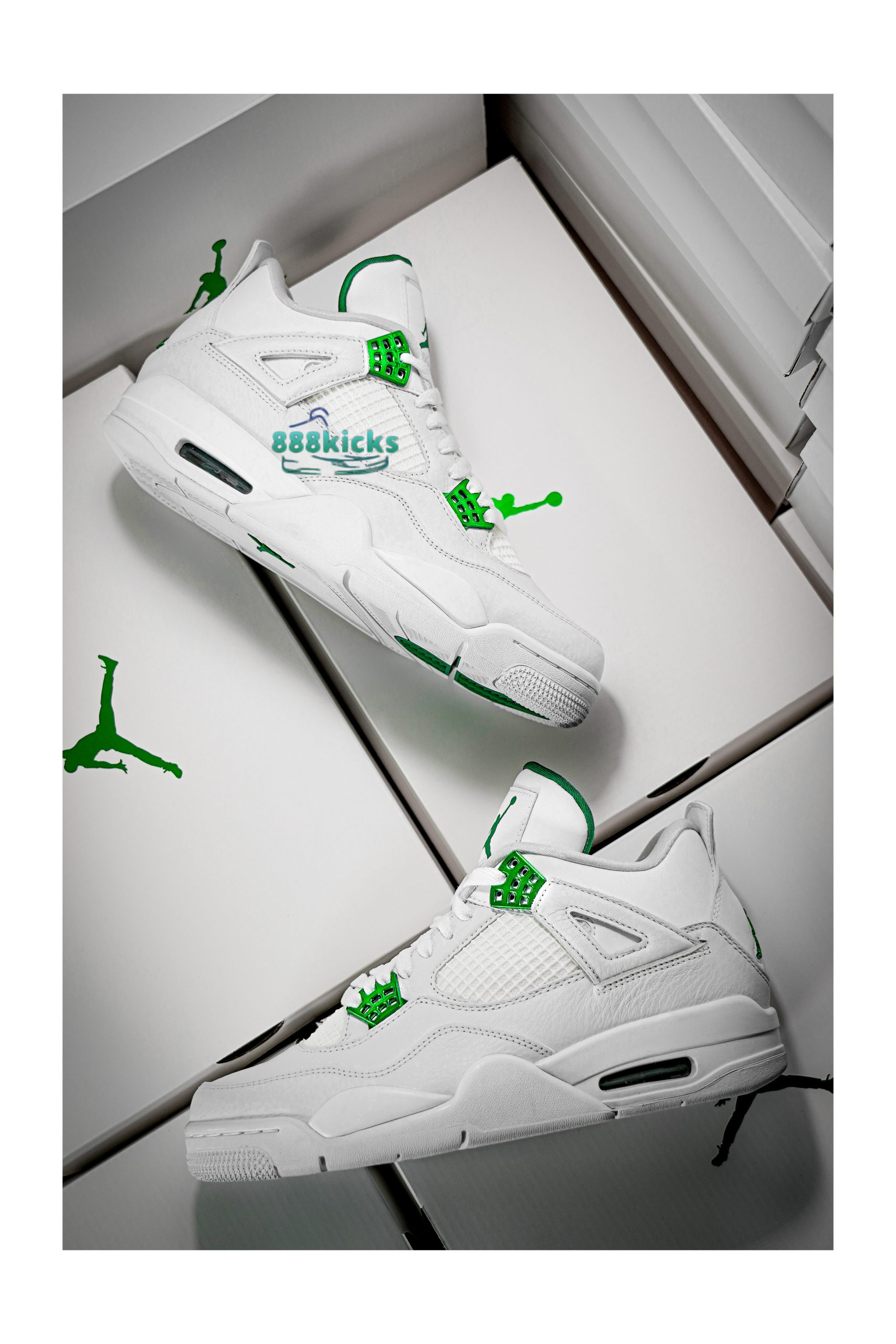 Jordan 4 Retro Metallic Green