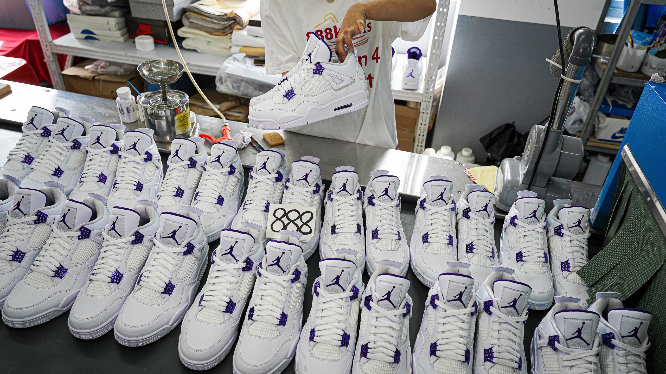 Jordan 4 Retro Metallic Purple