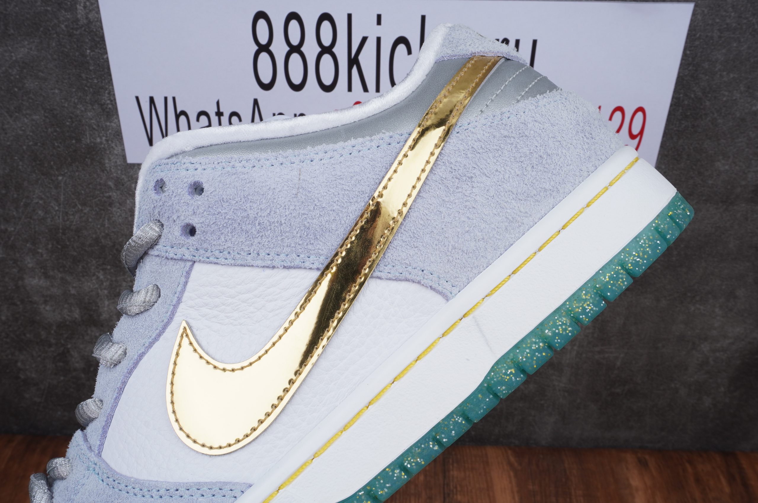 Nike SB Dunk Low Sean Cliver