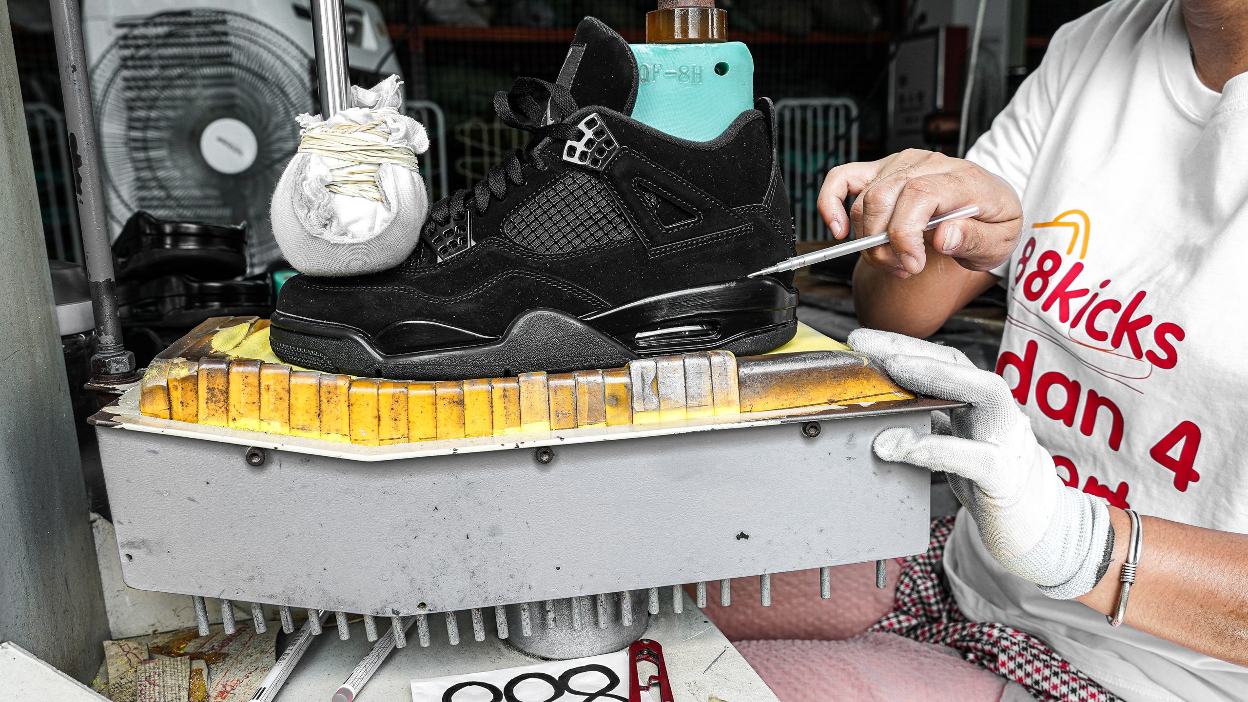 Jordan 4 Retro Black Cat 2020