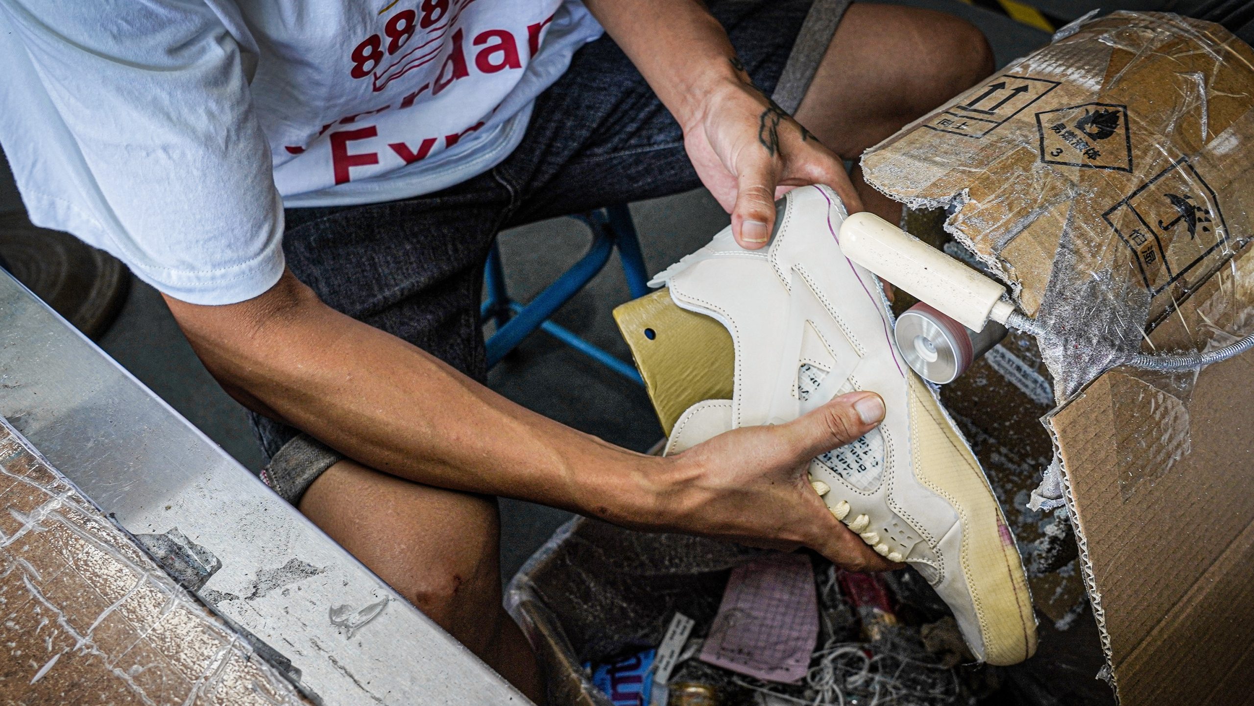 Jordan 4 Retro Off-White Sail