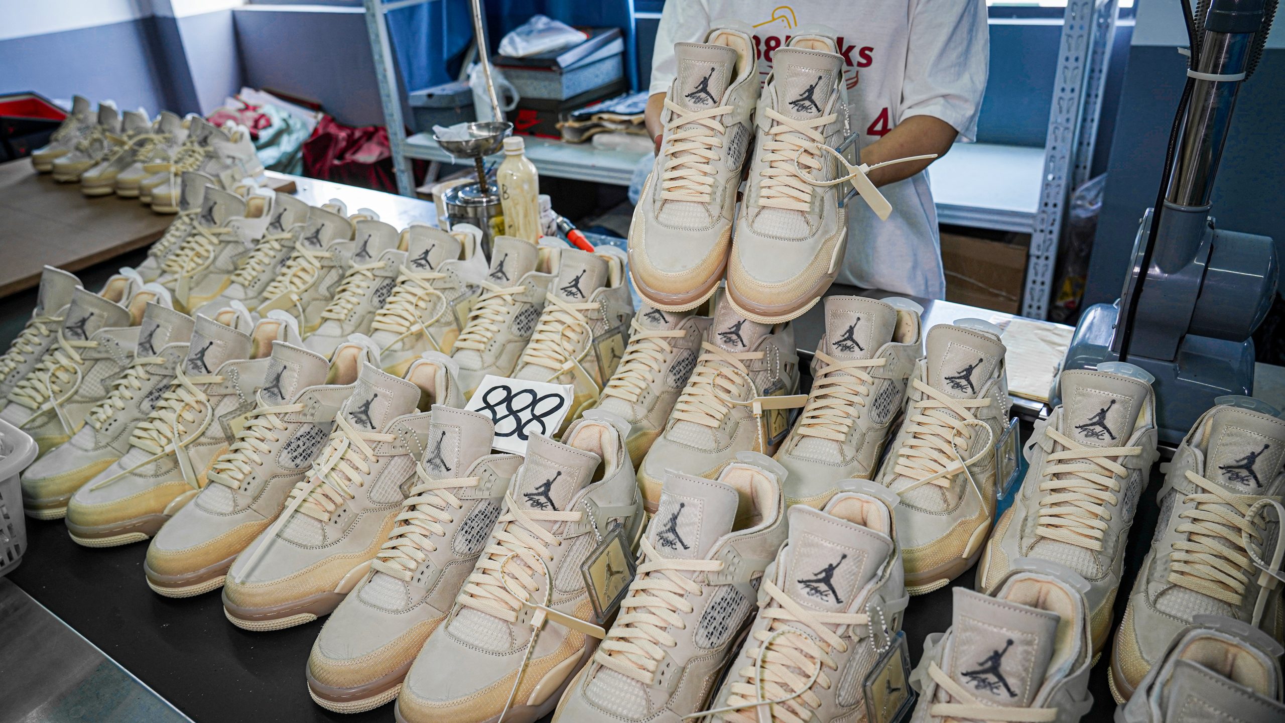 Jordan 4 Retro Off-White Sail