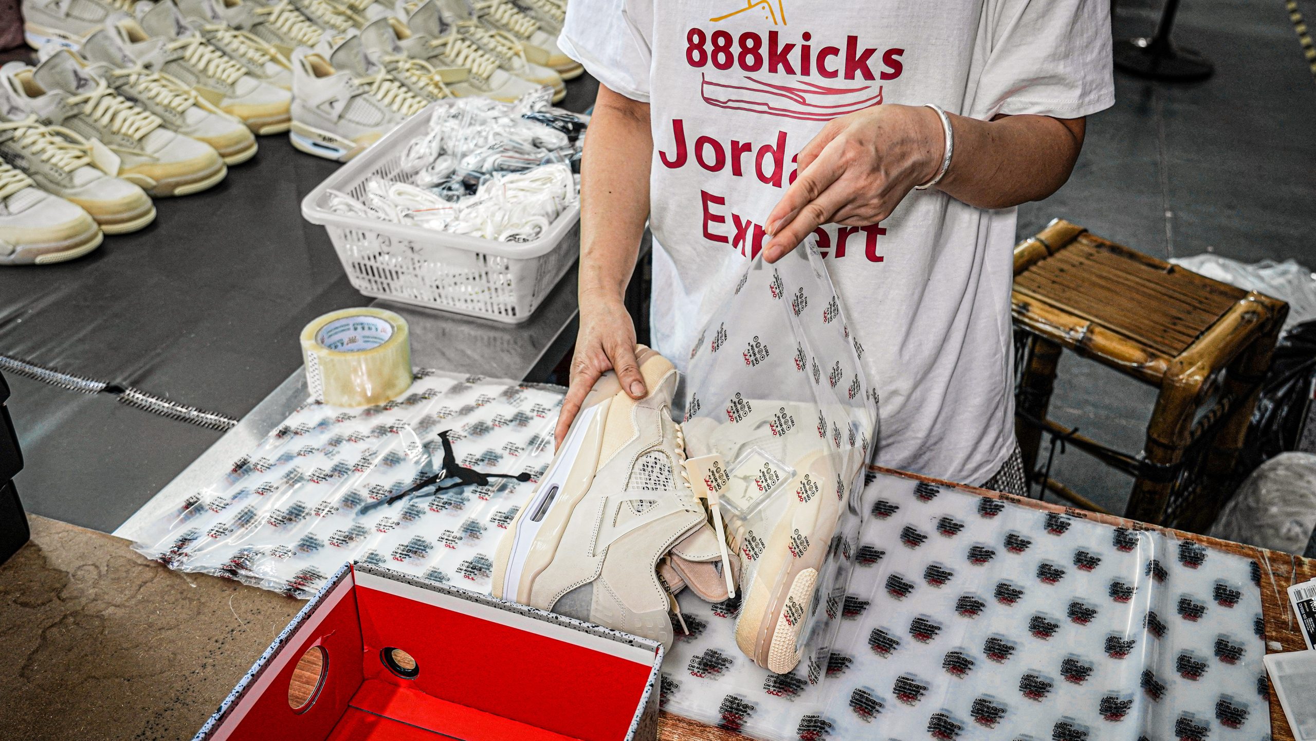 Jordan 4 Retro Off-White Sail