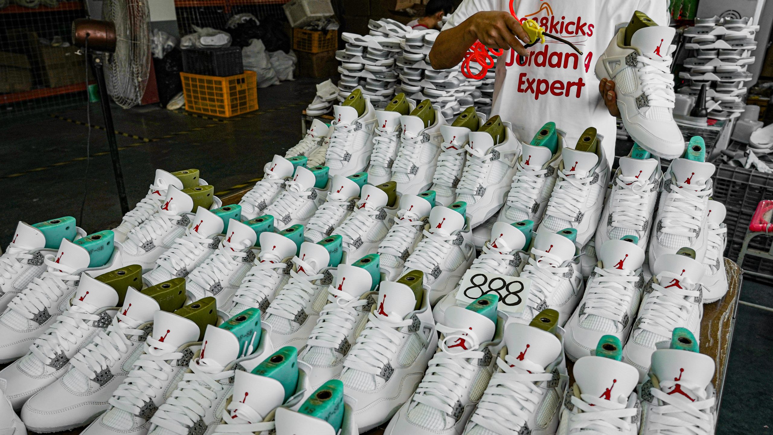 Jordan 4 Retro White Oreo 2021