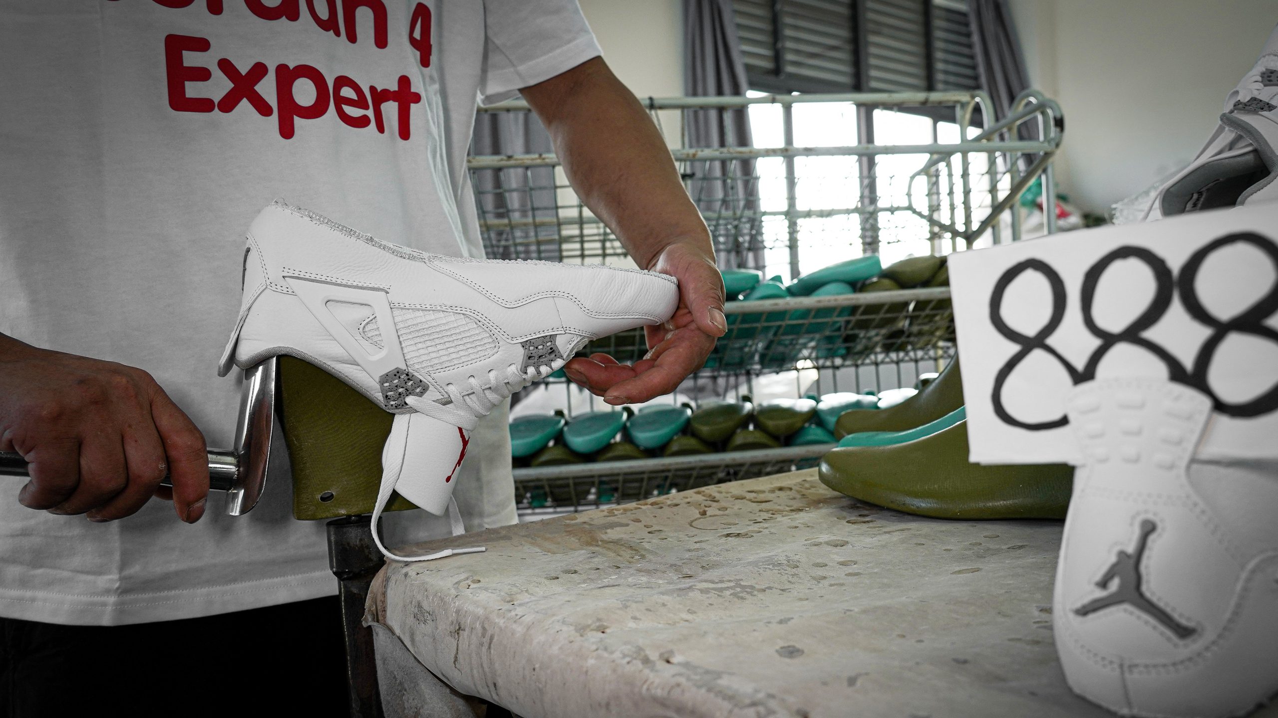 Jordan 4 Retro White Oreo 2021