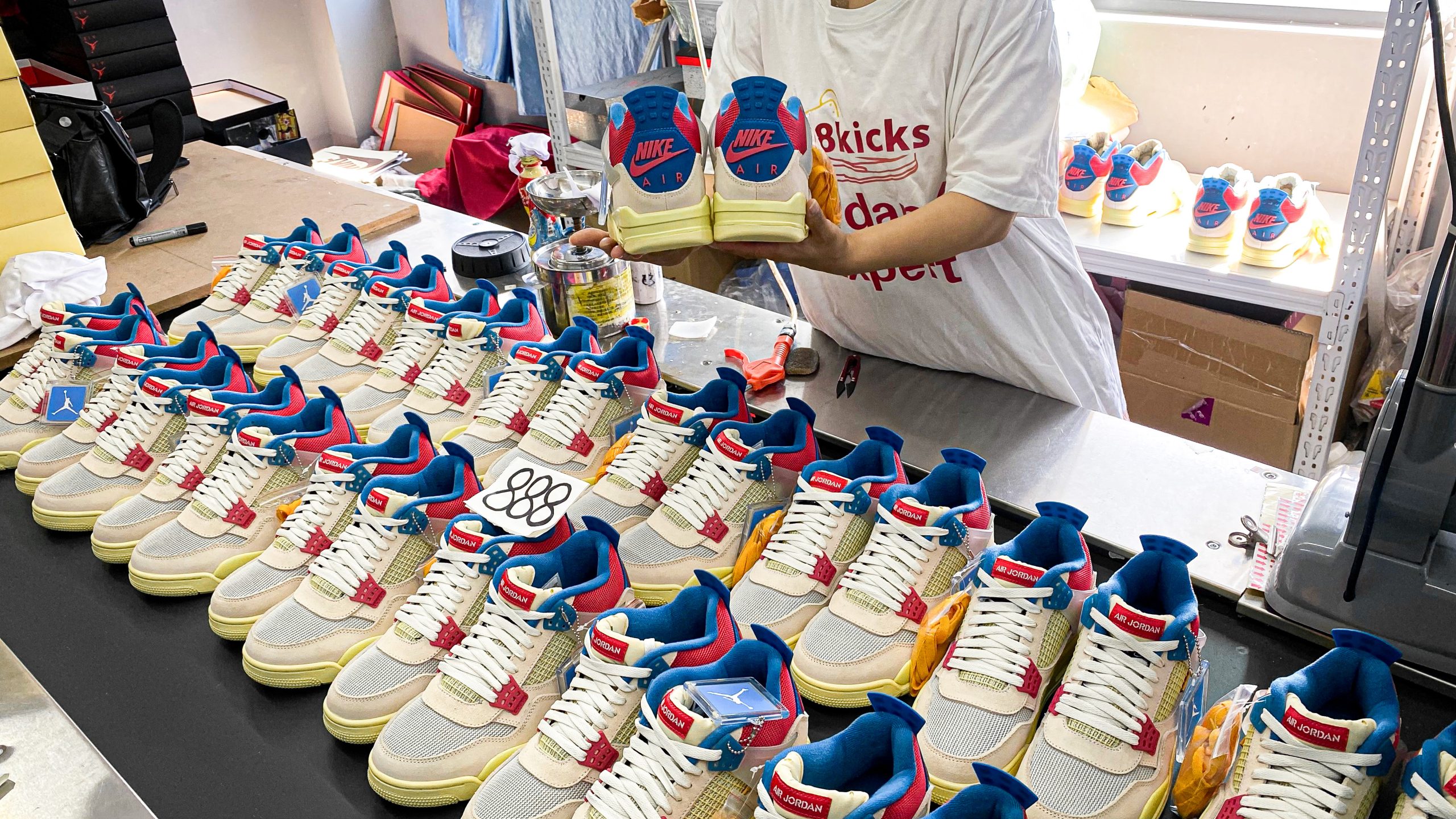 Jordan 4 Retro Union Guava Ice