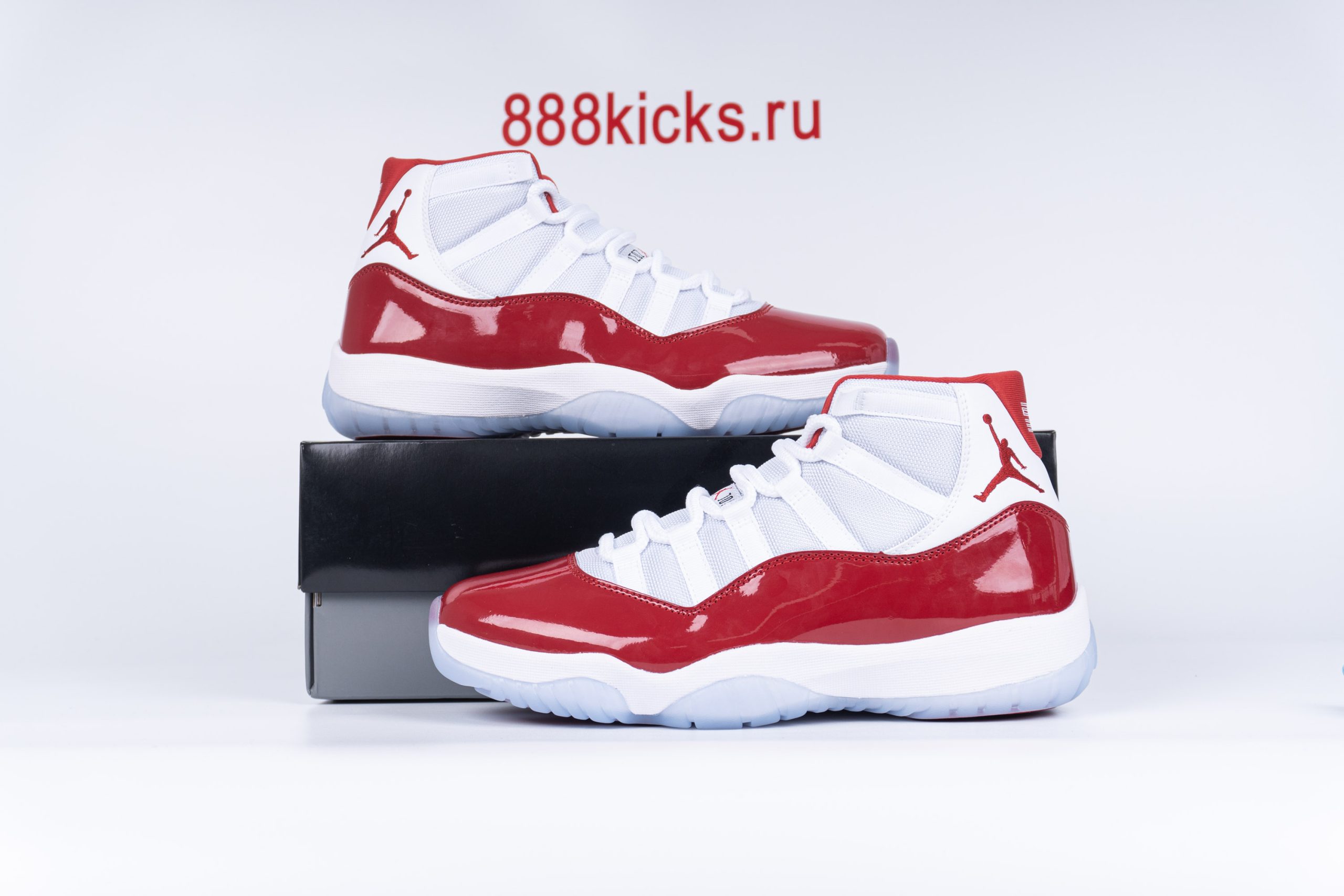 Jordan 11 Retro Cherry 2022