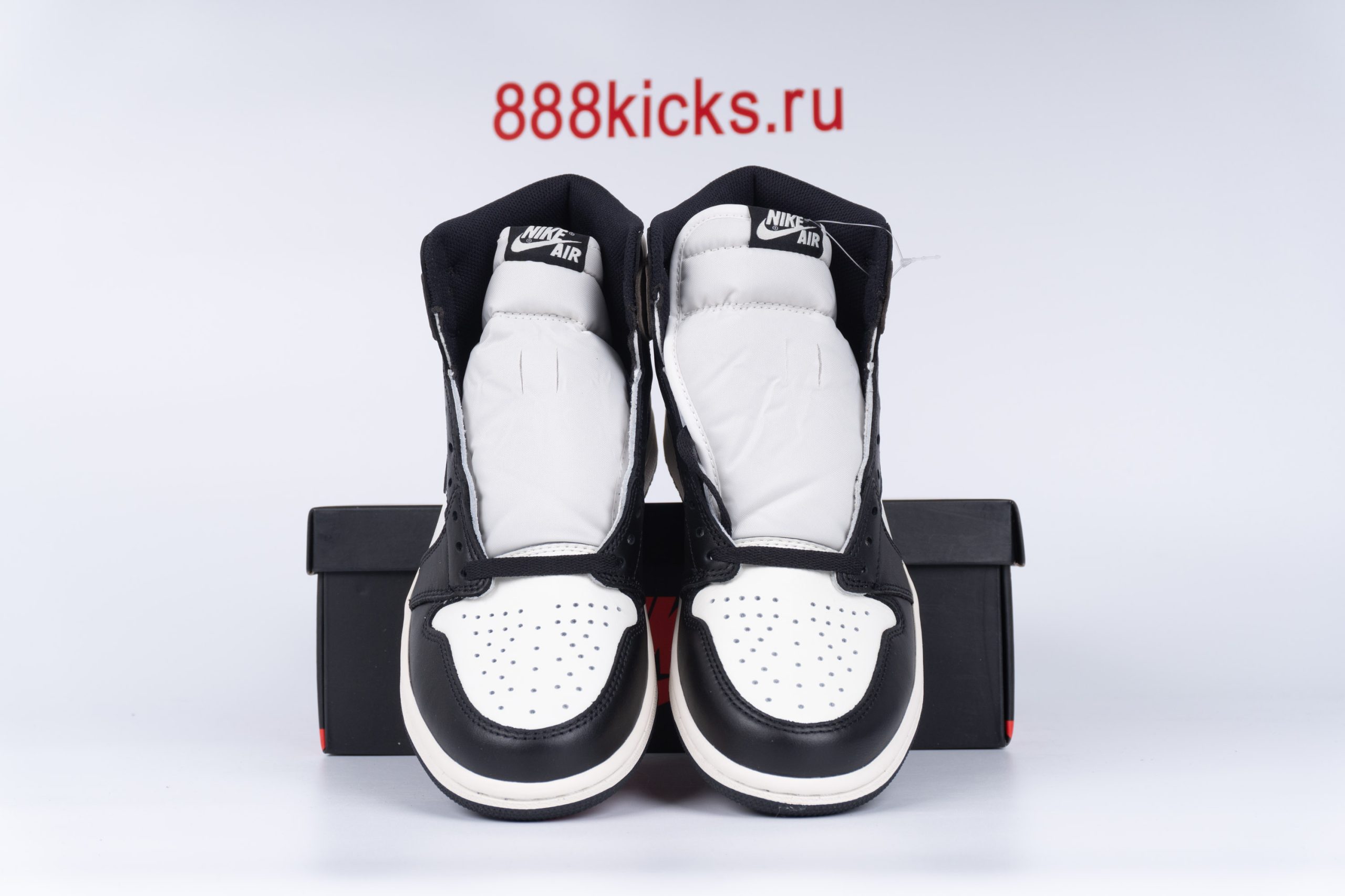 Jordan 1 Retro High Dark Mocha