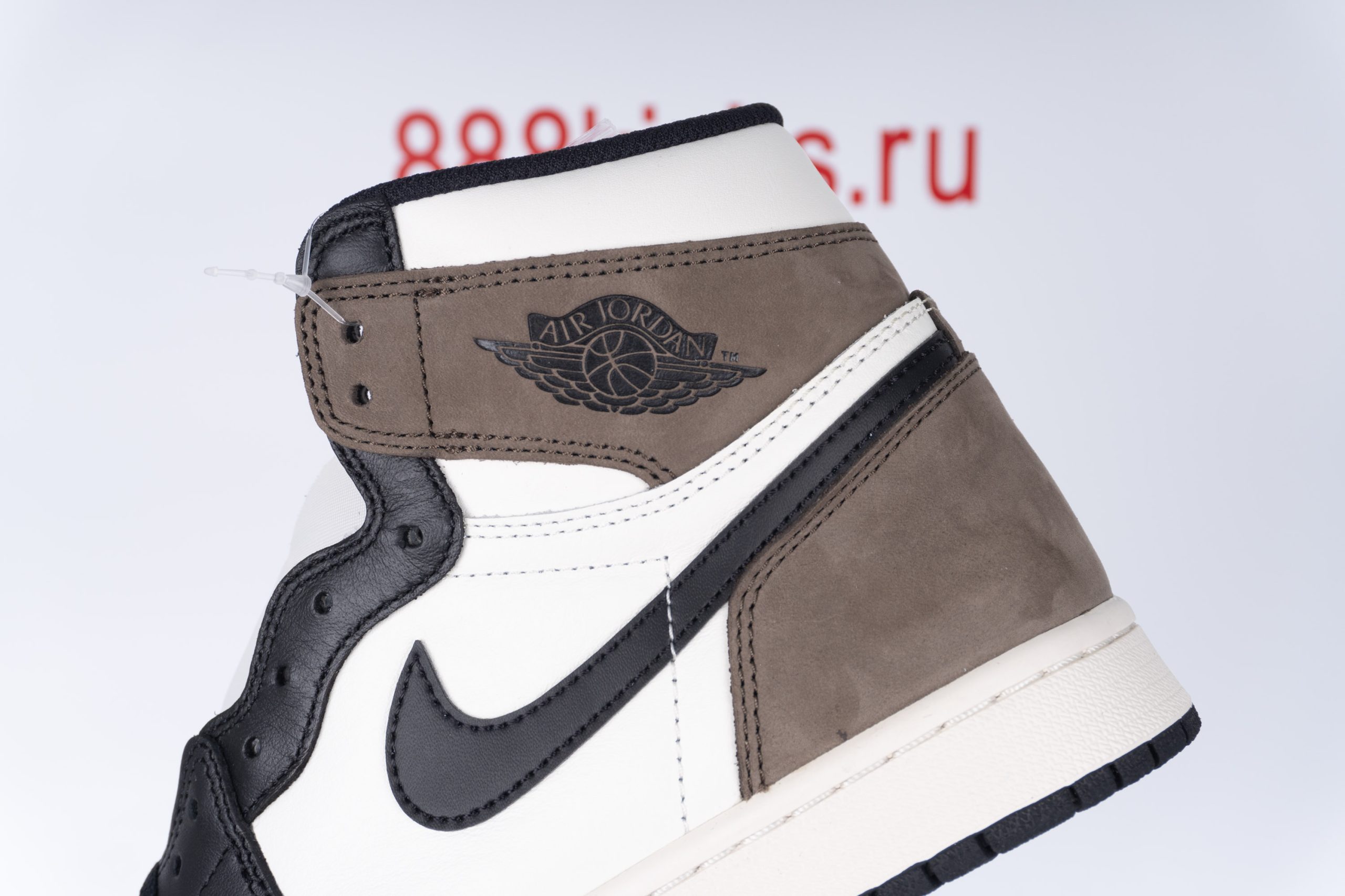 Jordan 1 Retro High Dark Mocha