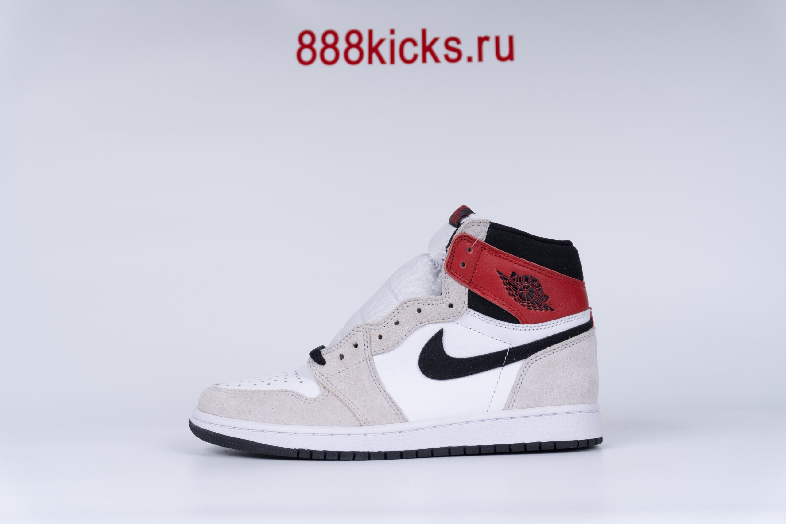 Jordan 1 Retro High Light Smoke Grey