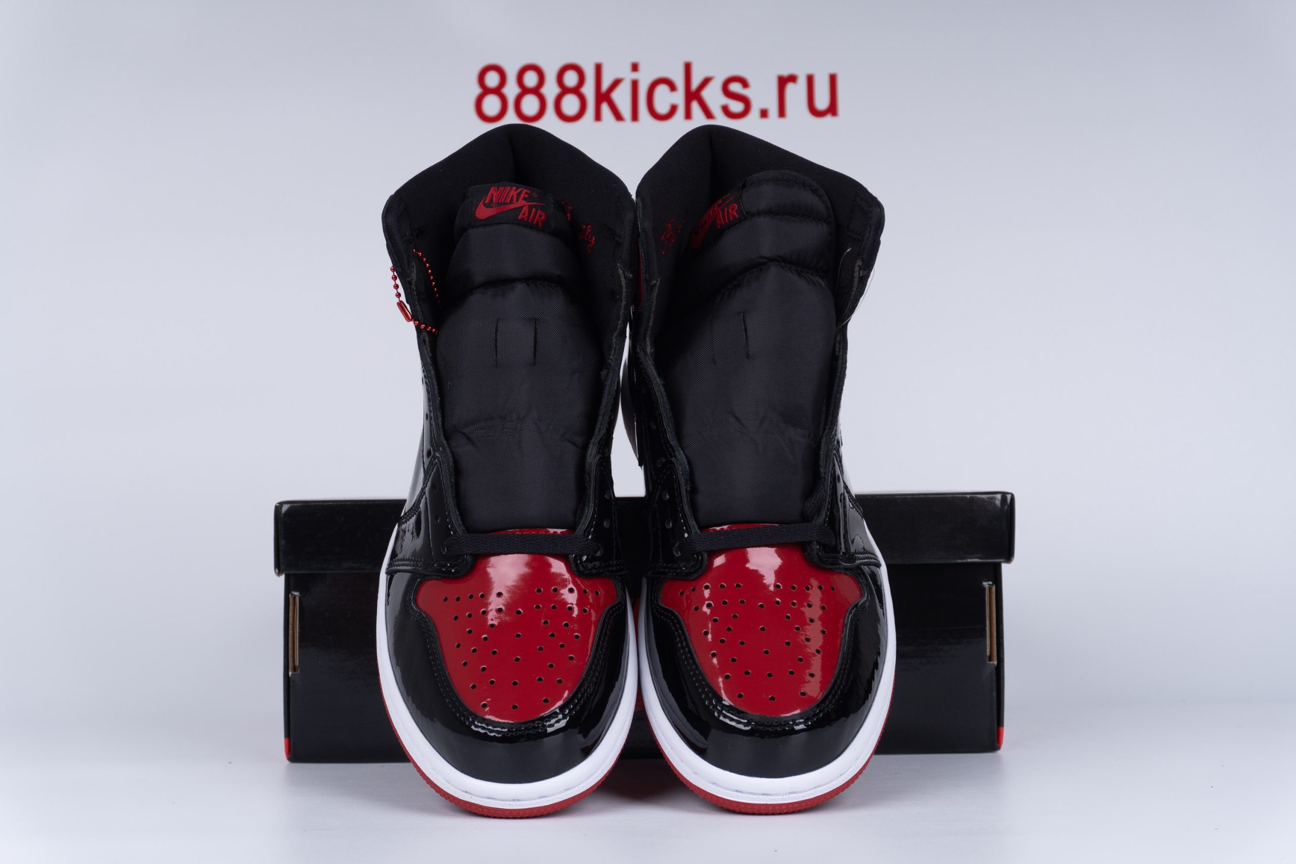 Jordan 1 Retro High OG Patent Bred