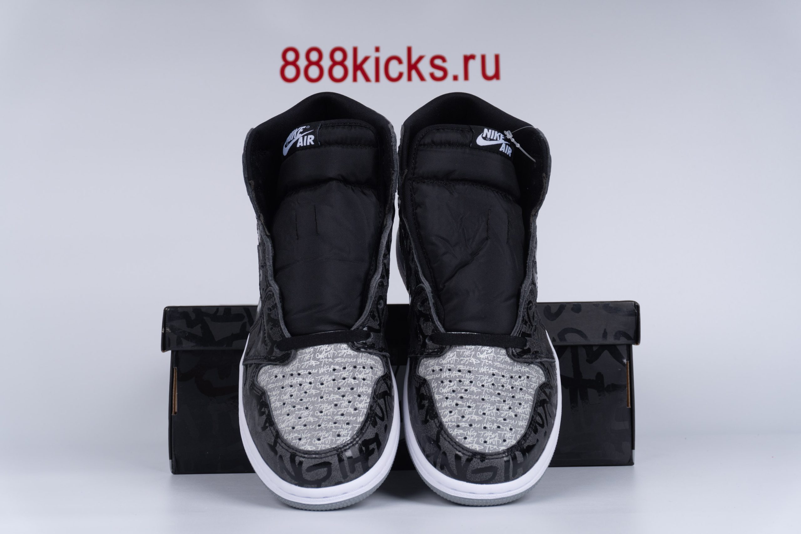 Jordan 1 Retro High OG Rebellionaire