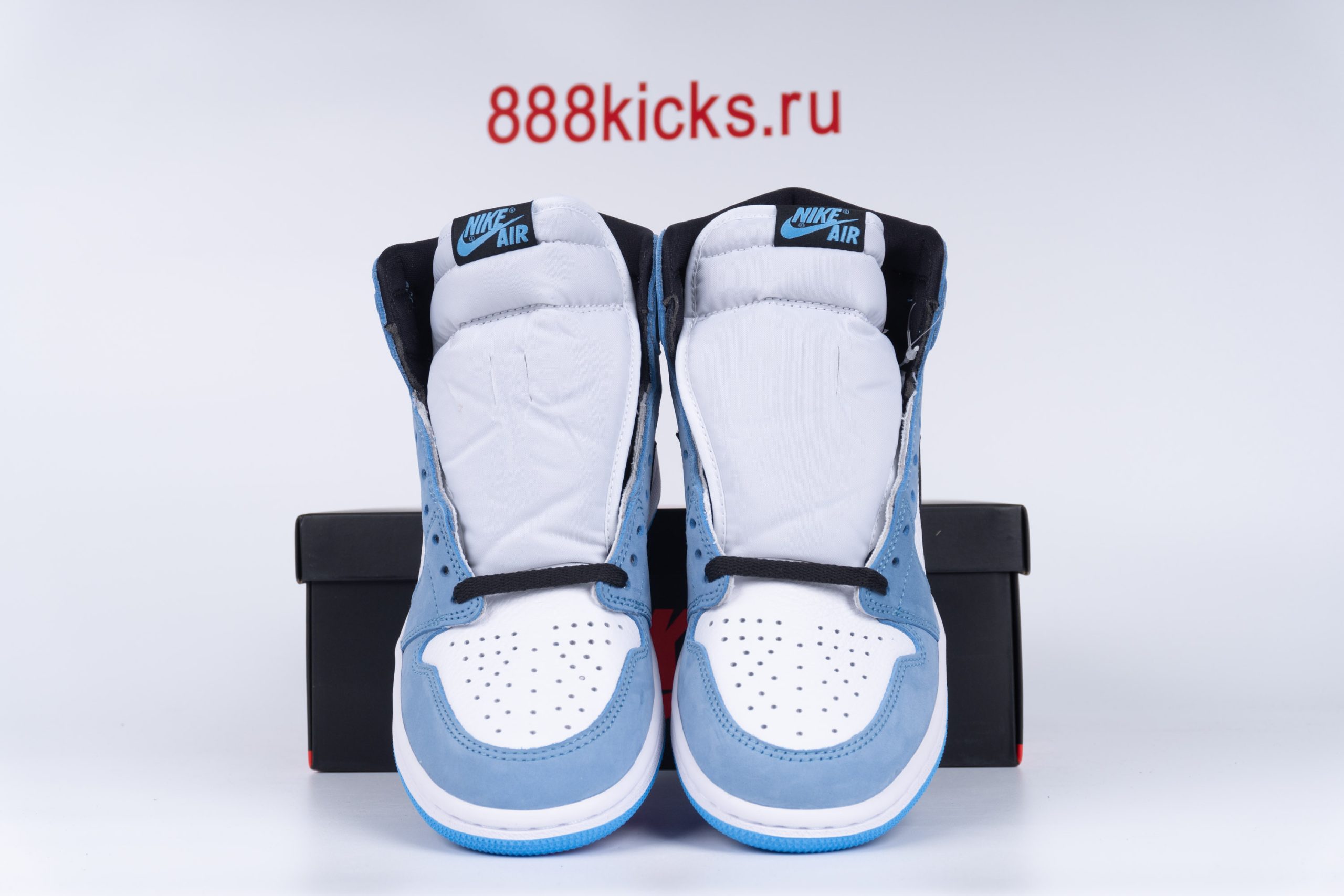 Jordan 1 Retro High White University Blue Black