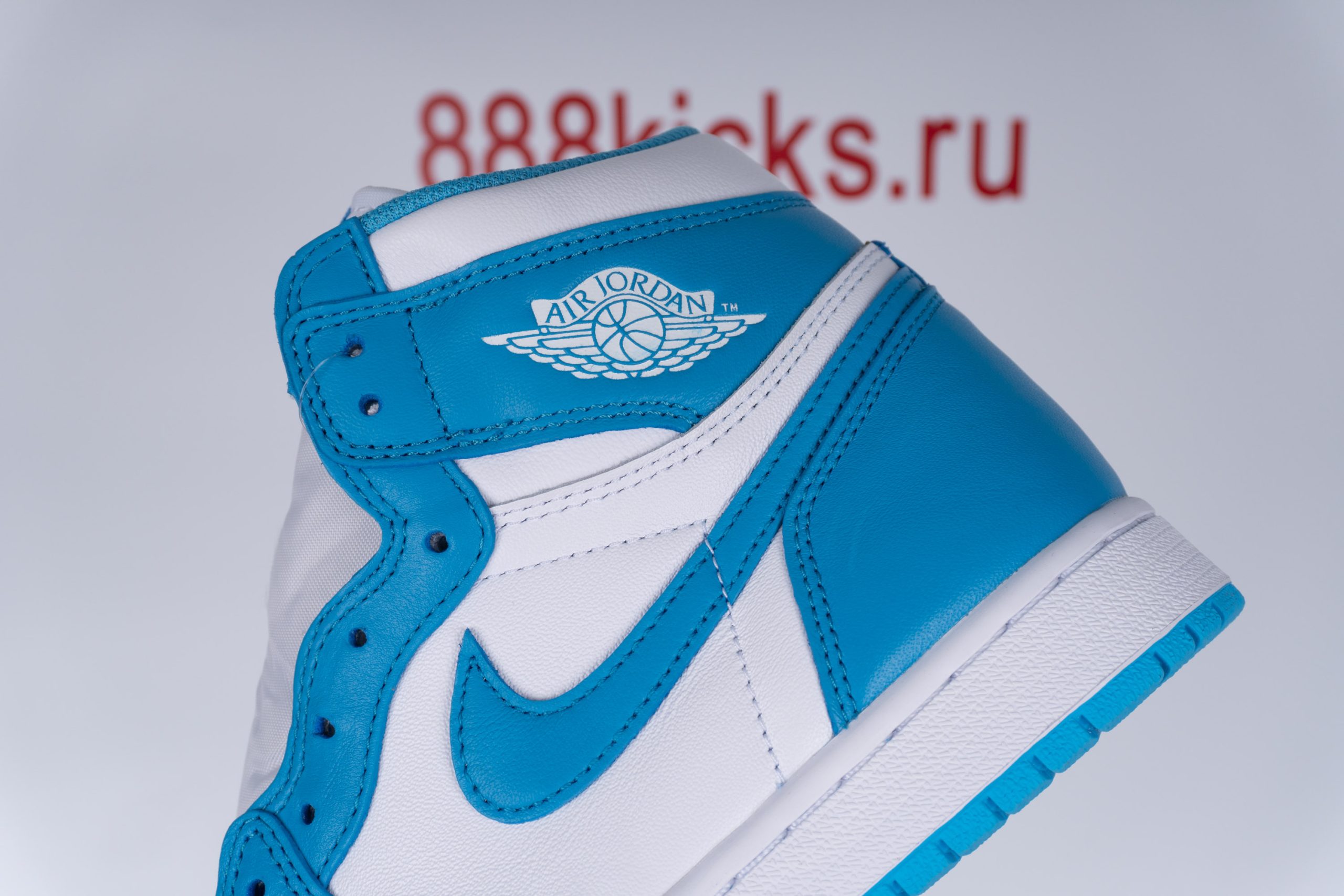 Jordan 1 Retro UNC