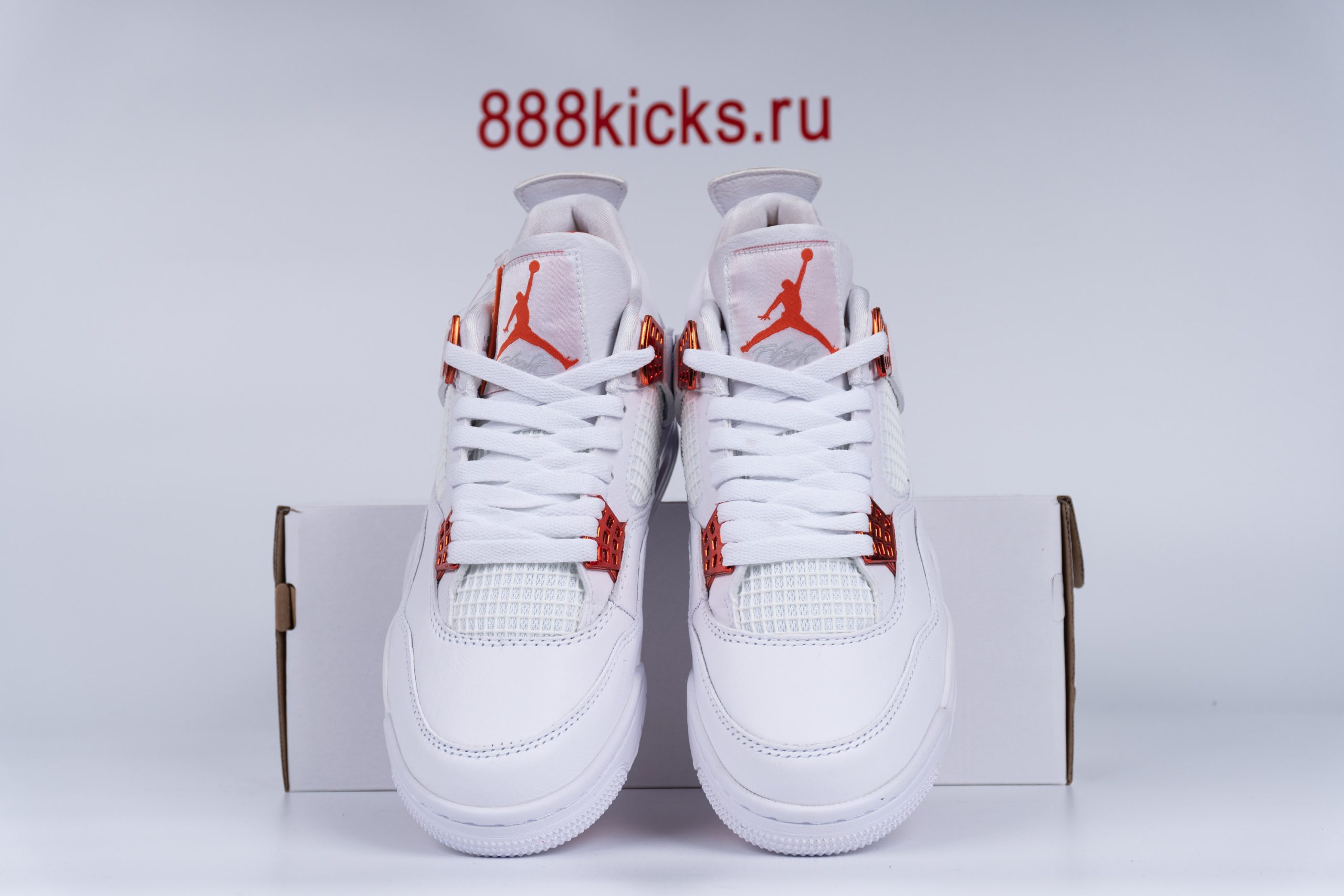 Jordan 4 Retro Metallic Orange