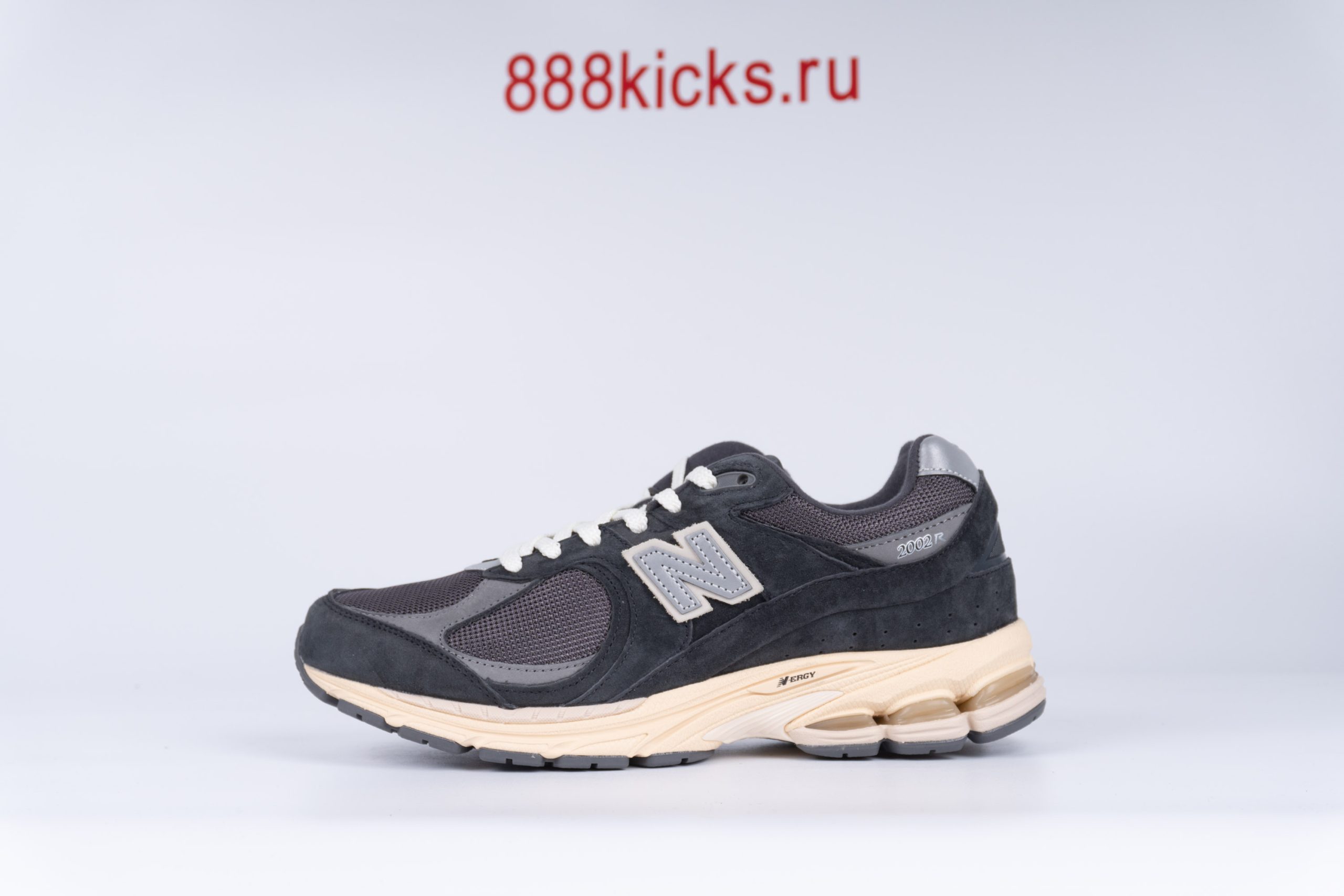 New Balance 2002R Black Dark Grey