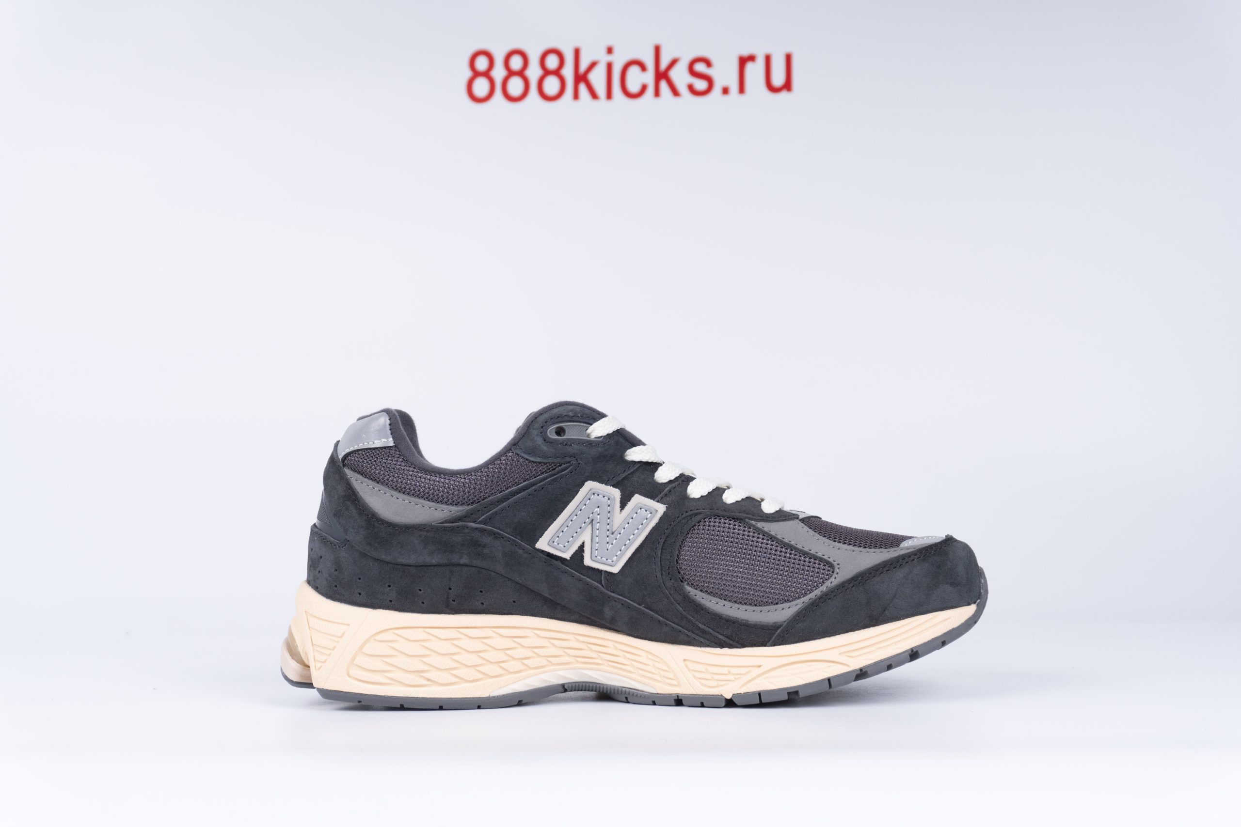 New Balance 2002R Black Dark Grey