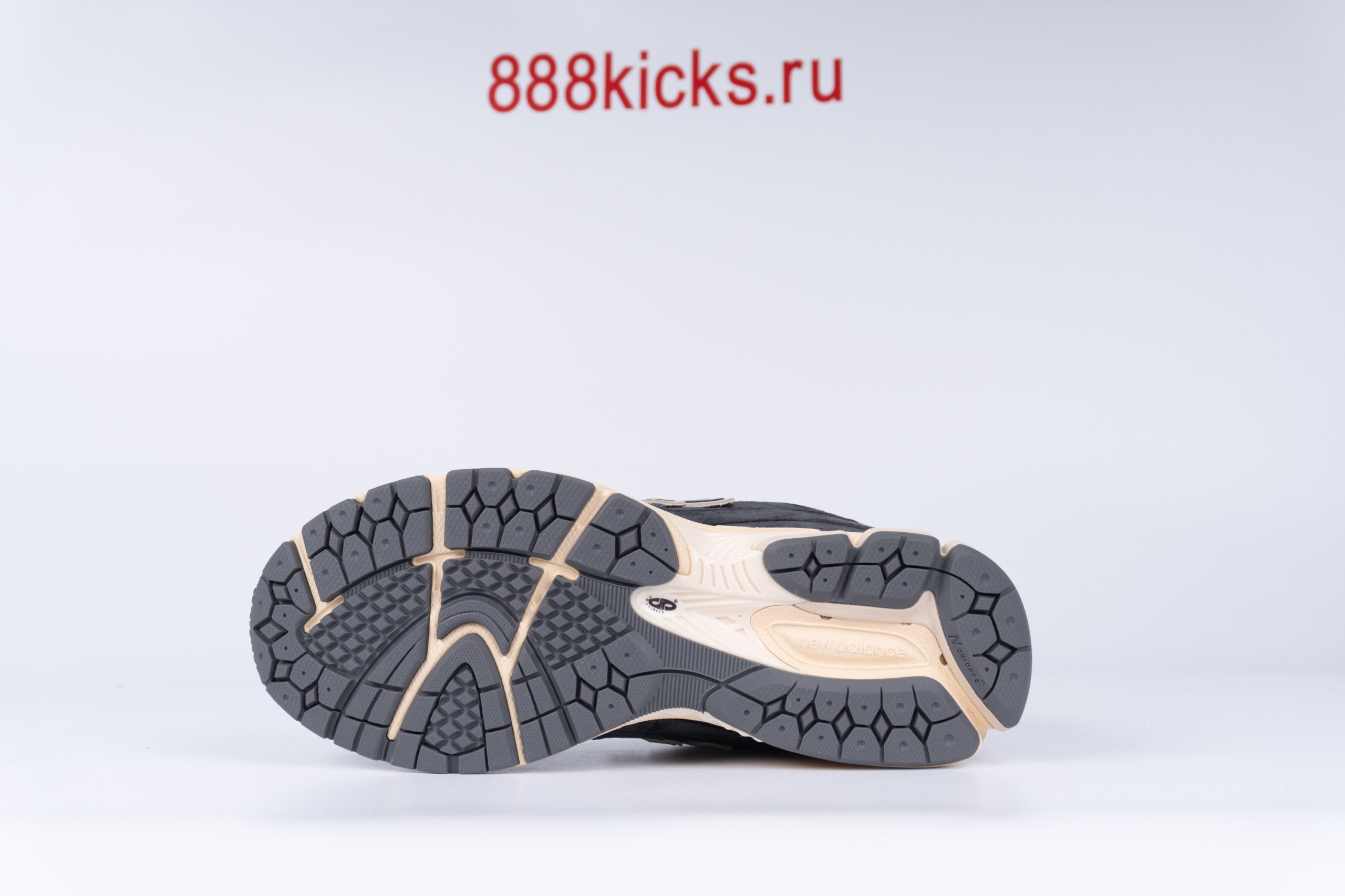 New Balance 2002R Black Dark Grey