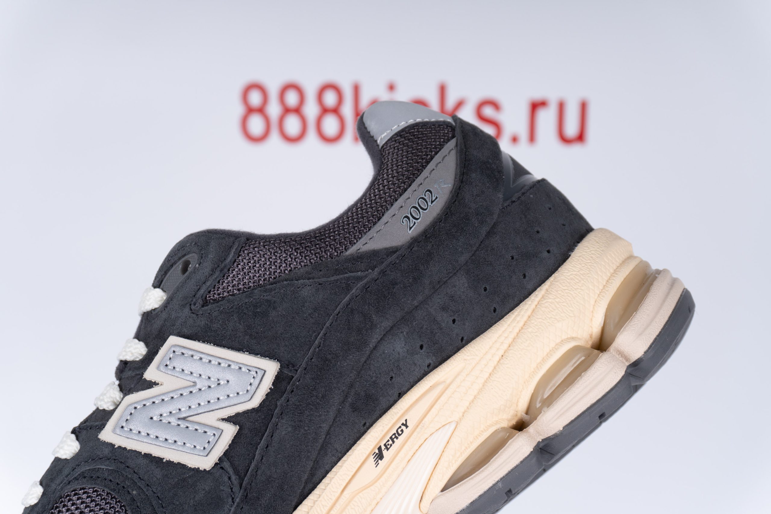 New Balance 2002R Black Dark Grey