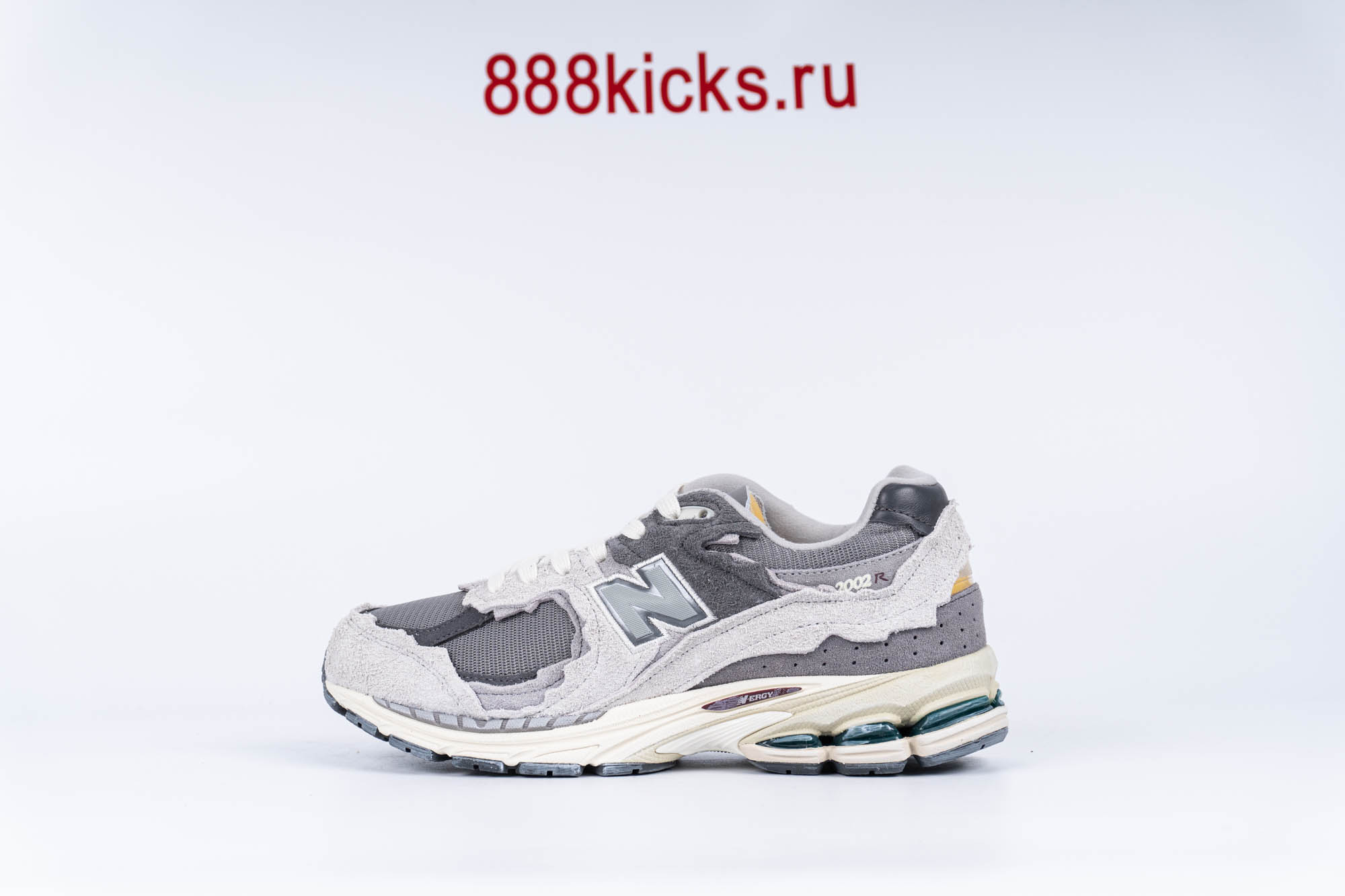 New Balance 2002R Protection Pack Rain Cloud