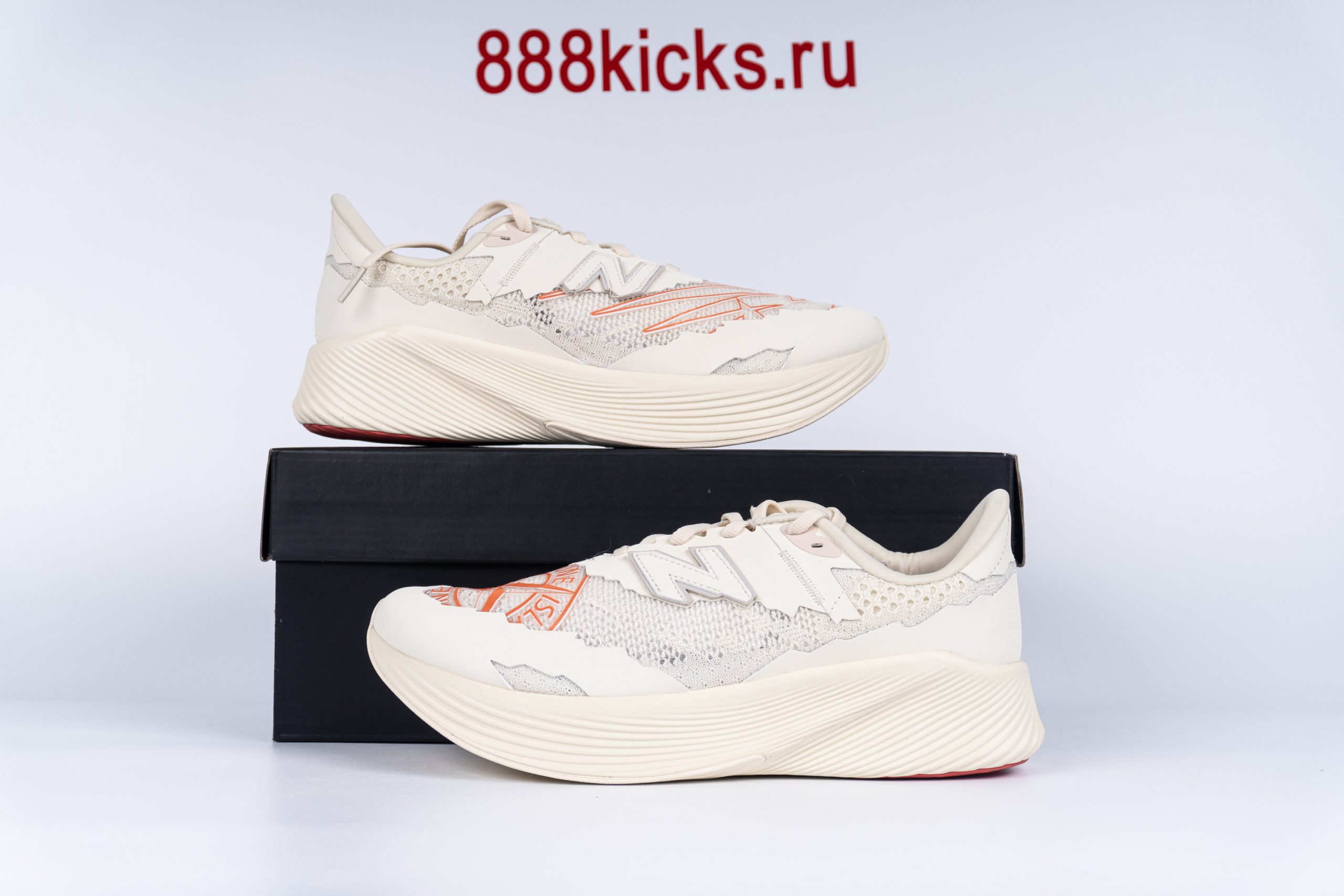 New Balance FuelCell RC Elite V2 SI Stone Island TDS