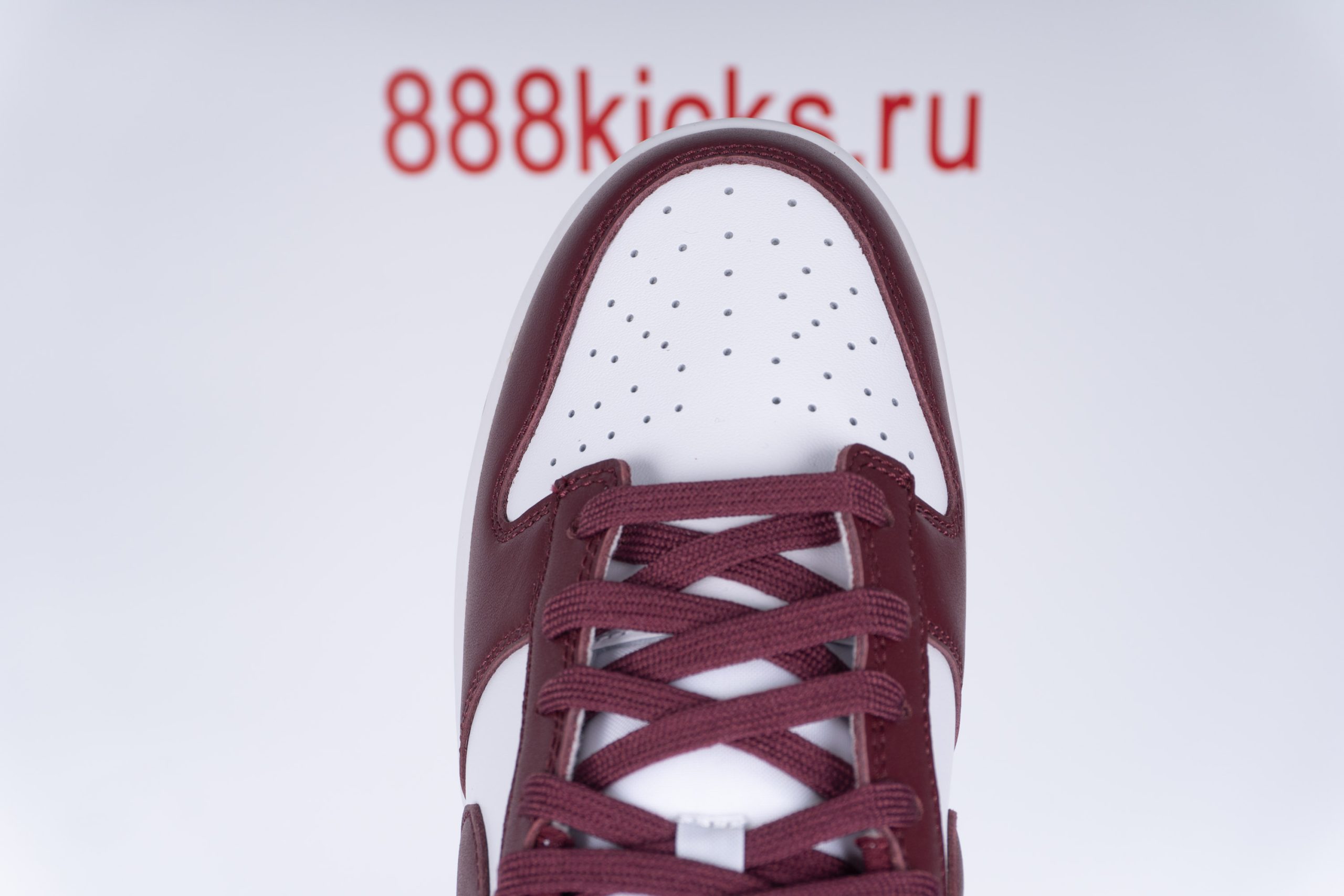 Nike Dunk Low Bordeaux (W)