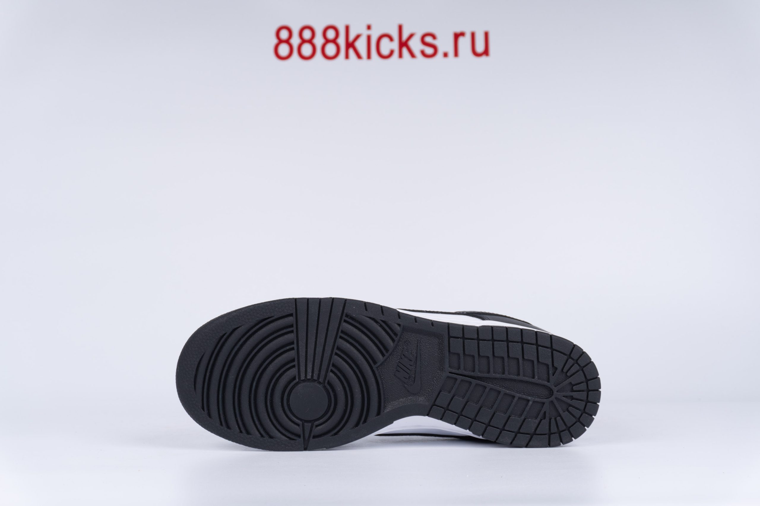 Nike Dunk Low Retro White Black Panda 2021