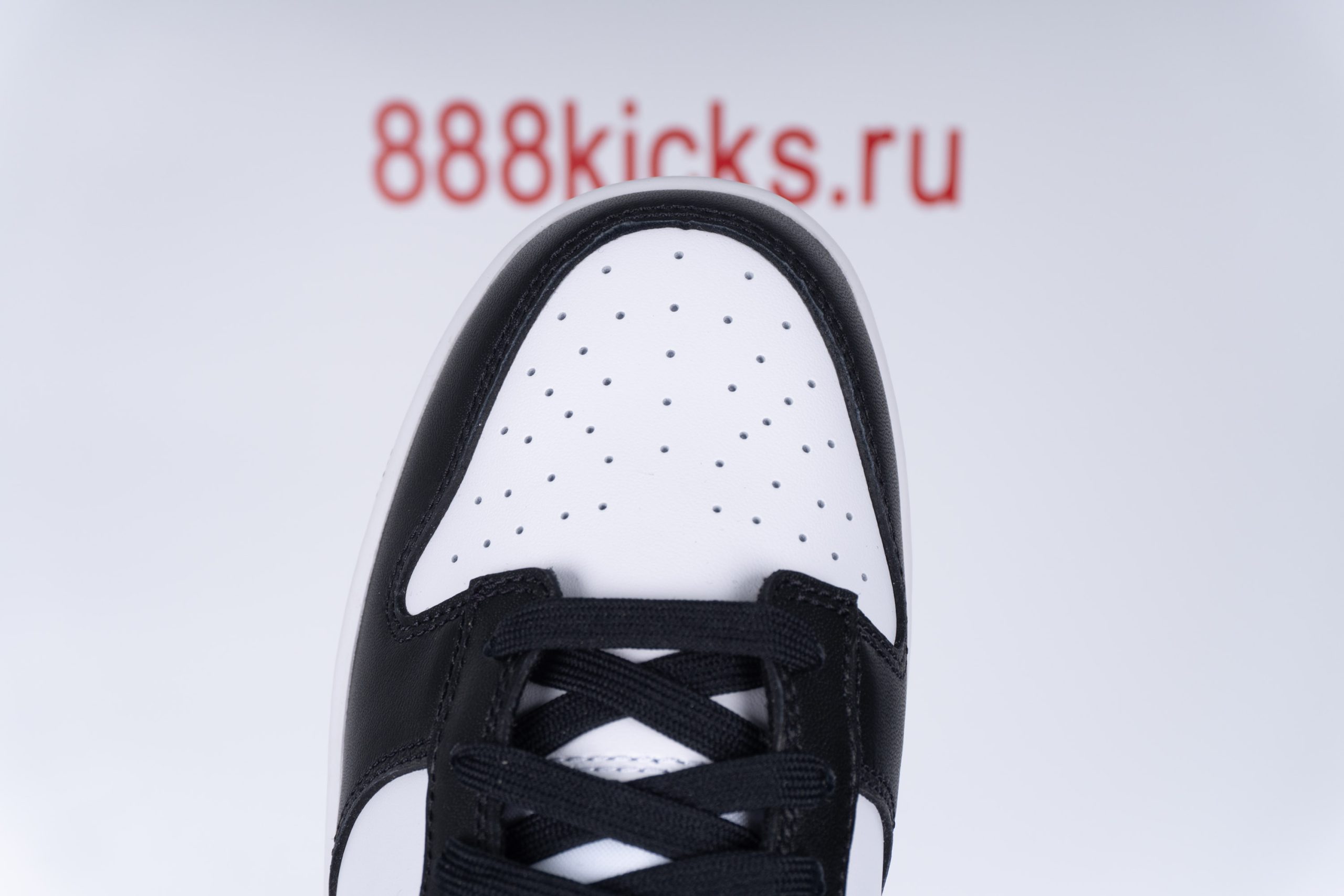 Nike Dunk Low Retro White Black Panda 2021