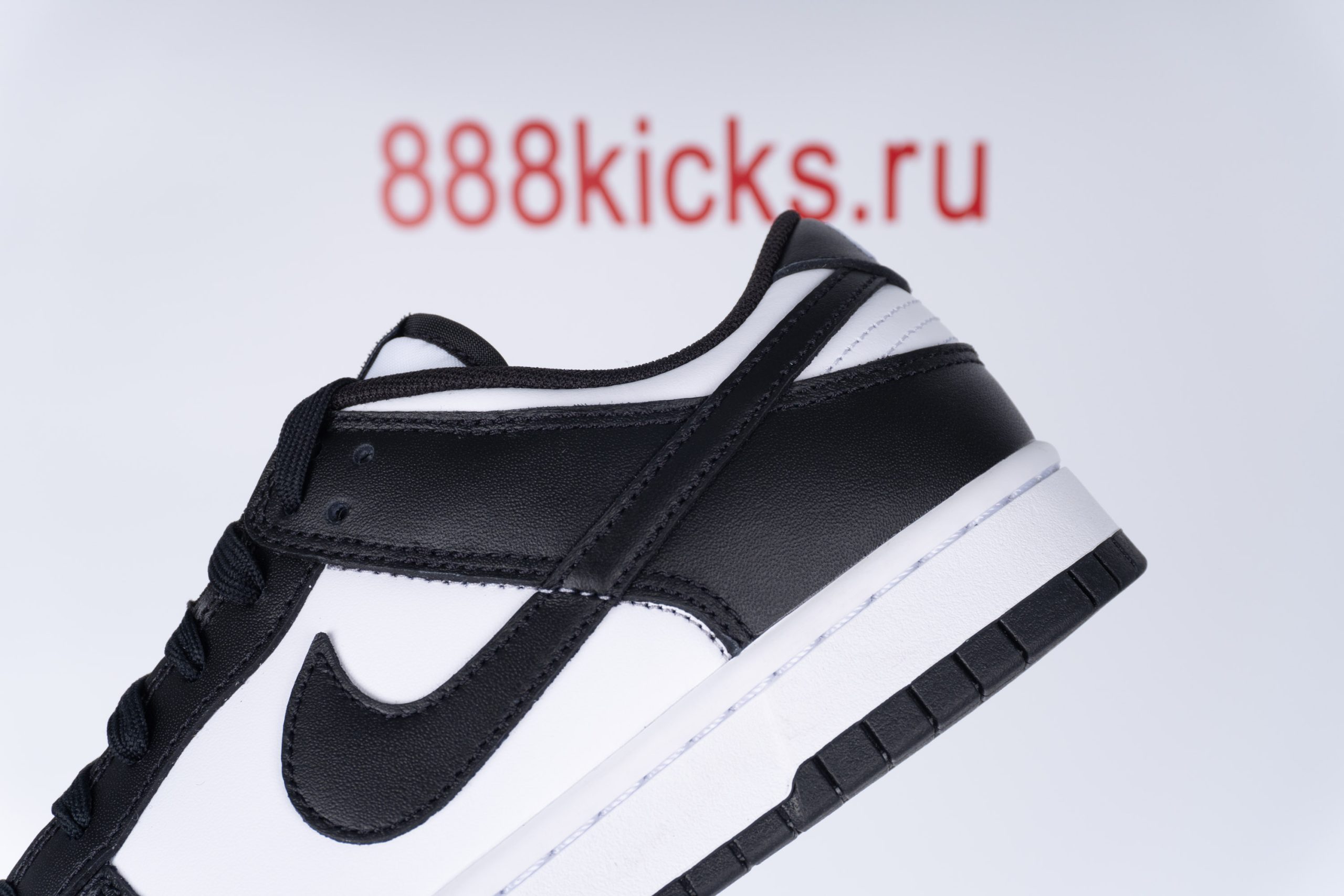 Nike Dunk Low Retro White Black Panda 2021