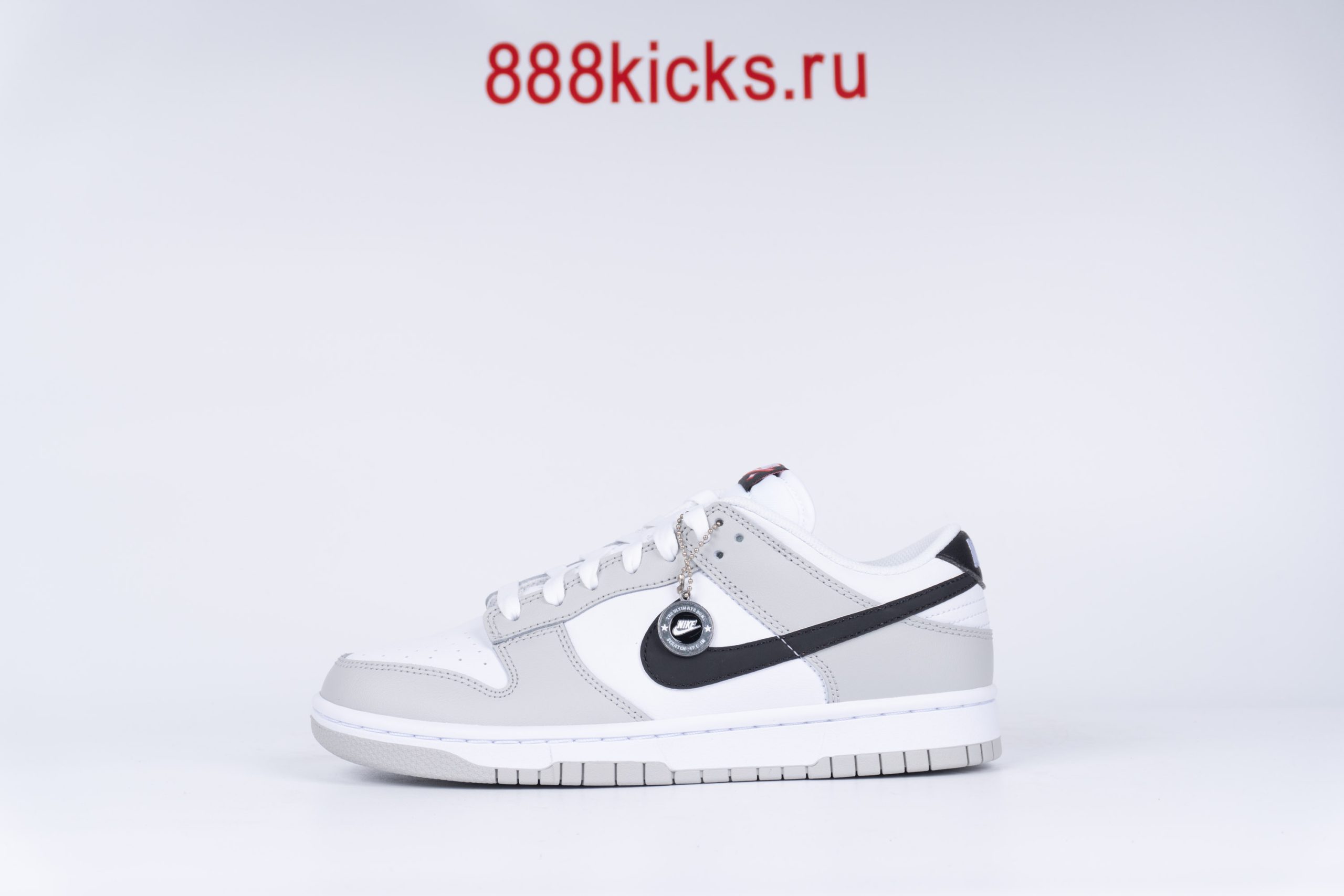 Nike Dunk Low SE Jackpot