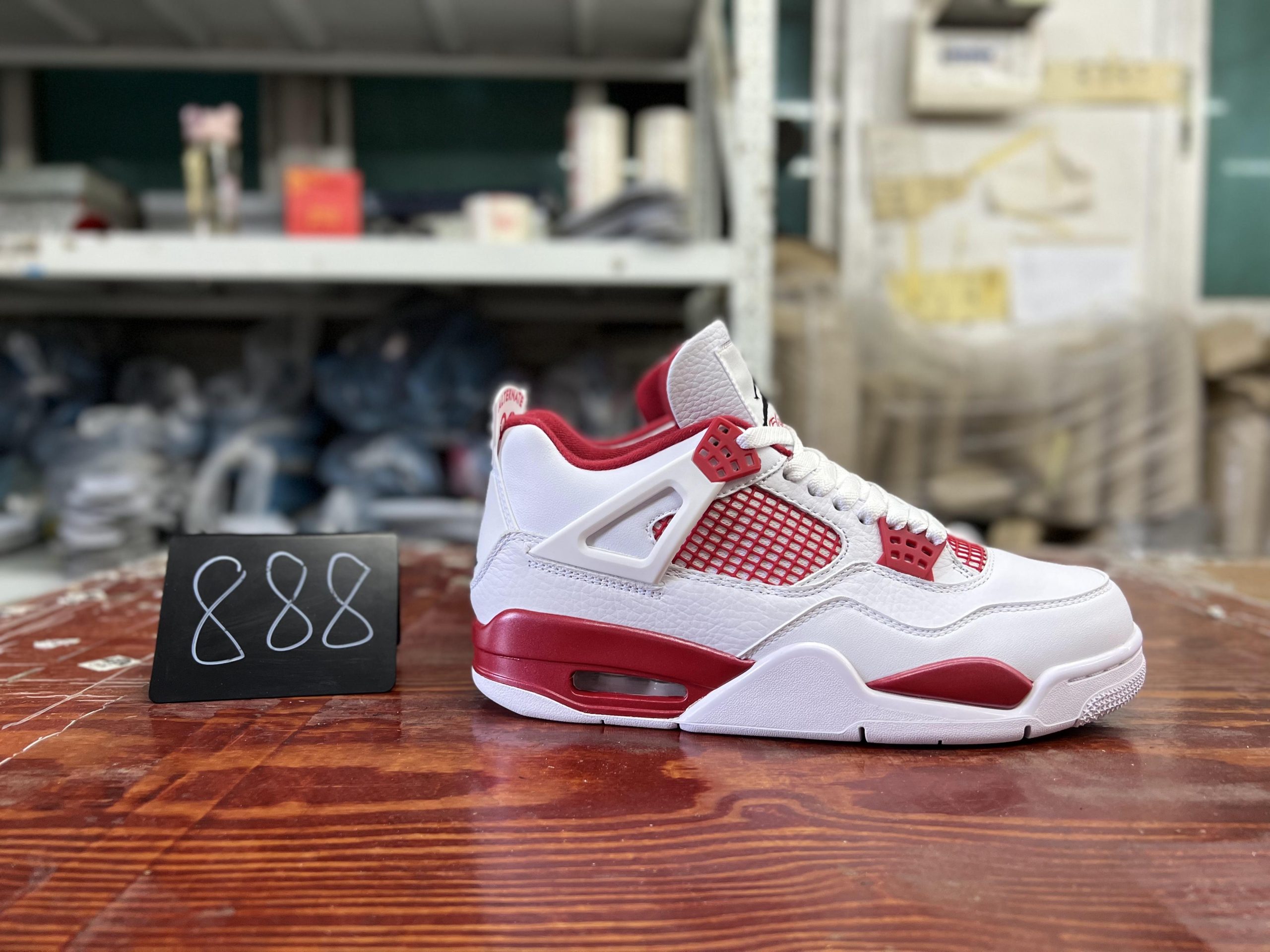 Jordan 4 Retro Alternate 89