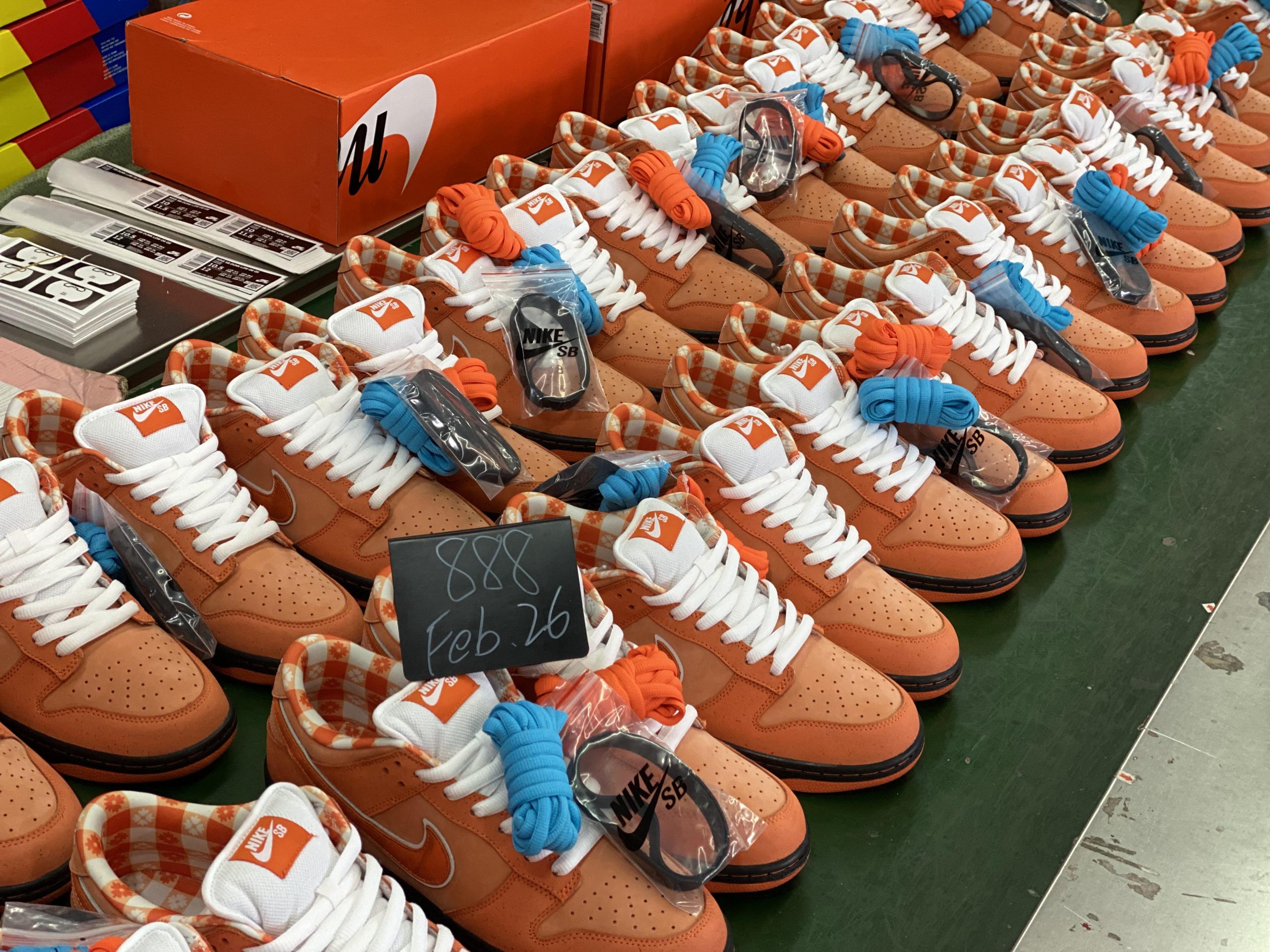 Nike SB Dunk Low Concepts Orange Lobster