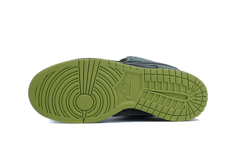 Nike SB Dunk Low Concepts Green Lobster