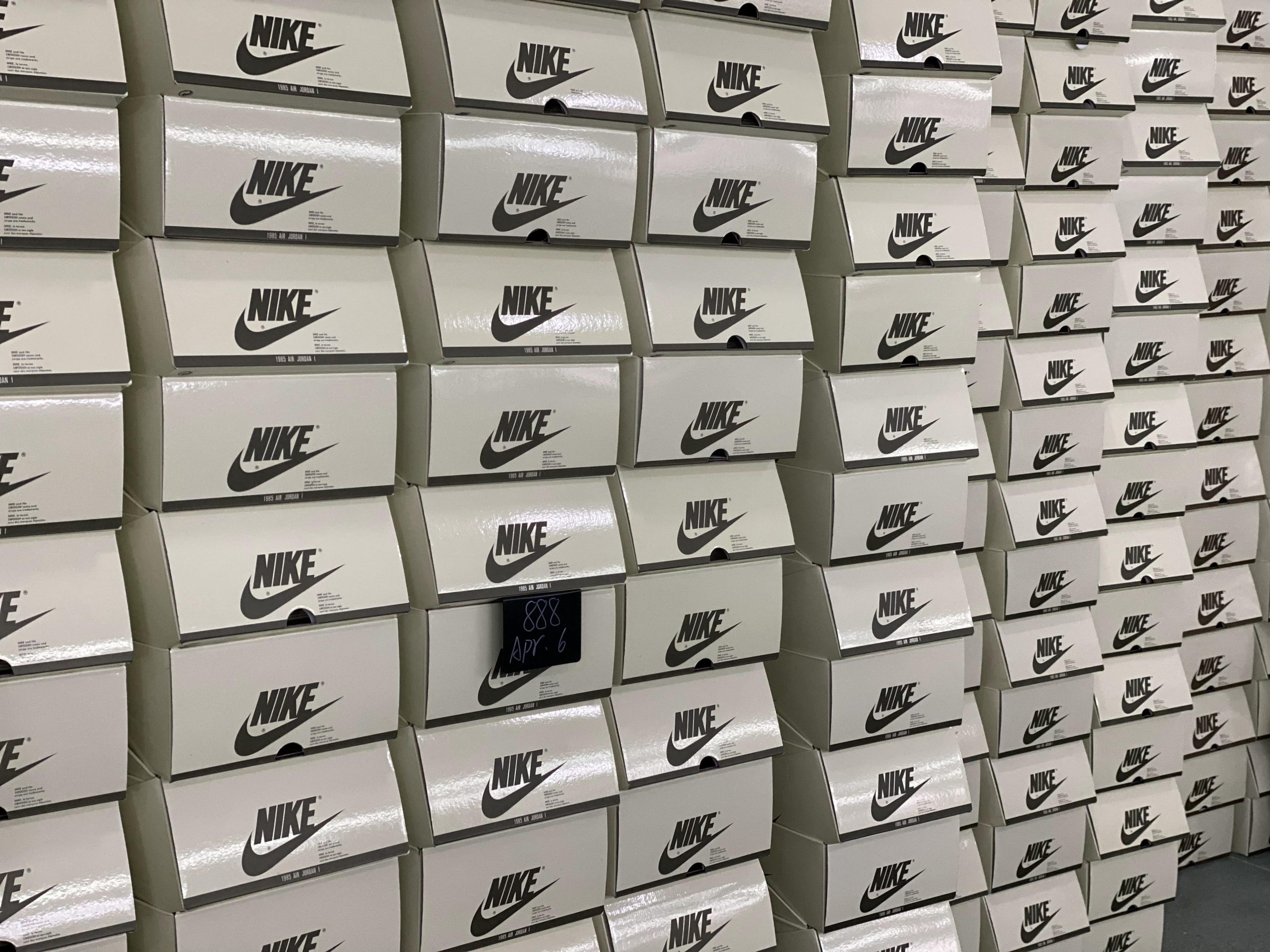 Jordan 1 Retro Low OG SP Travis Scott Olive (W)